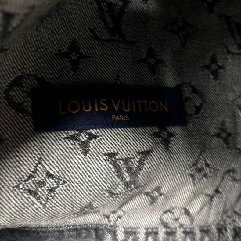 Louis Vuitton Louis Vuitton Black presbyopic full print patchwork casual Size US S / EU 44-46 / 1 - 4 Thumbnail