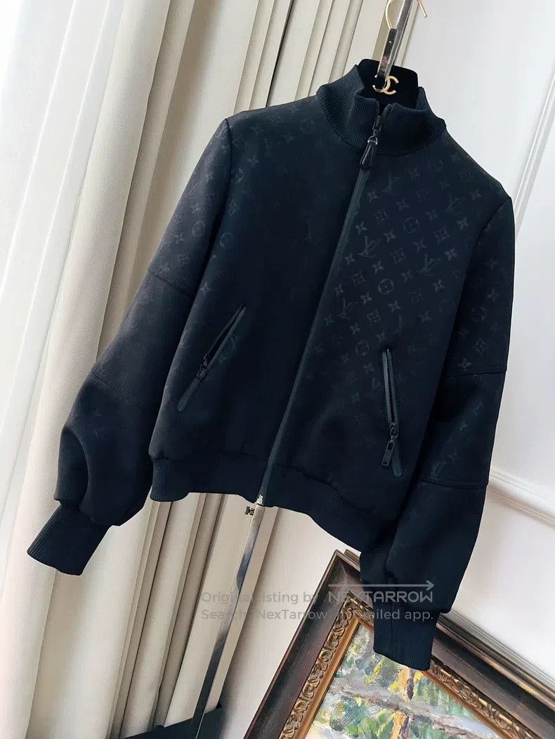 Louis Vuitton Louis Vuitton Black long-sleeve zip-up jacket with full-pr Size XS / US 0-2 / IT 36-38 - 7 Thumbnail