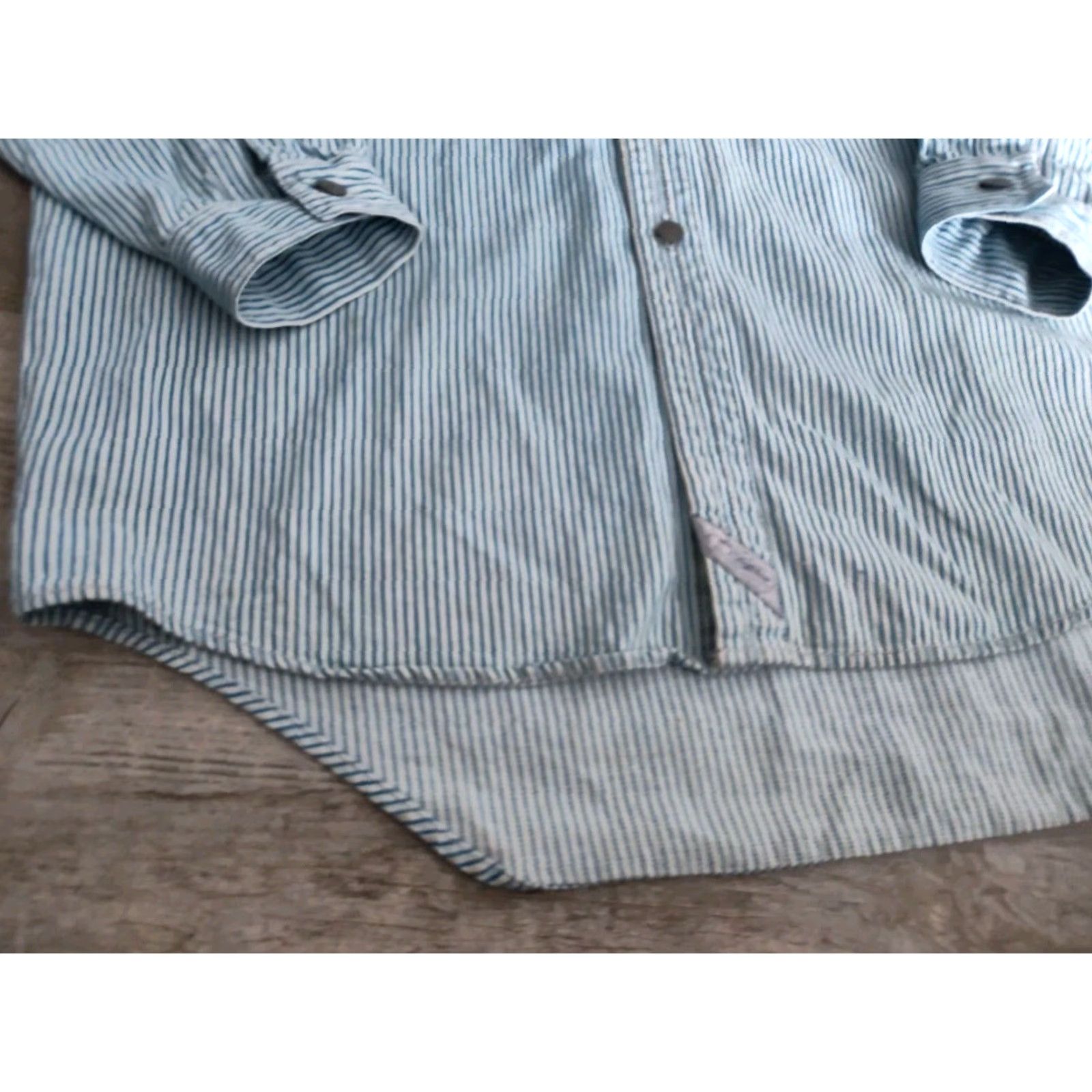 Levi's VINTAGE Levi's Button-Up Shirt Mens L Blue Striped Denim Long Sleeve 90s Outdoor Size US L / EU 52-54 / 3 - 3 Thumbnail