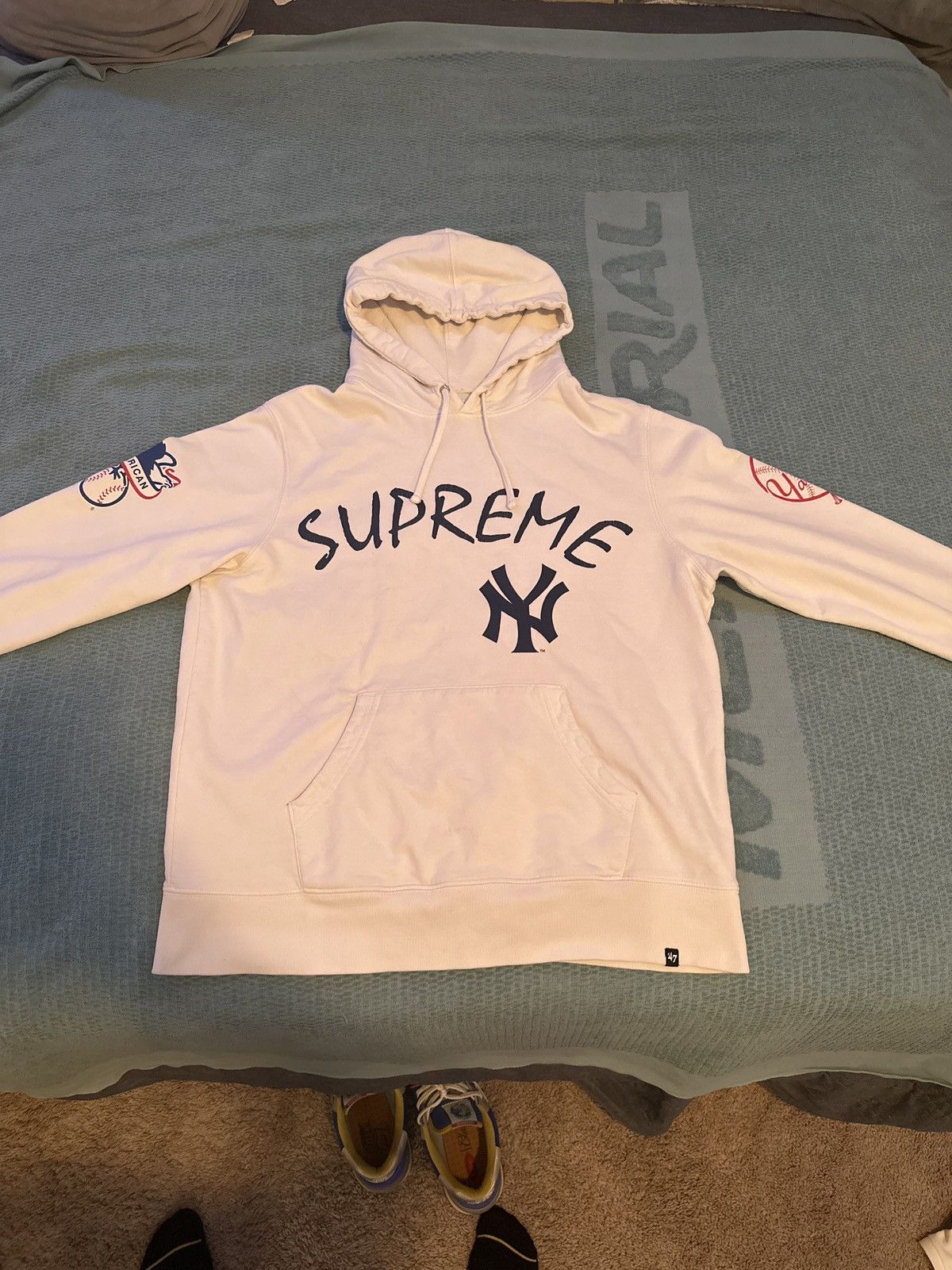New York Yankees × Supreme Supreme x New York Yankees 47 hoodie 