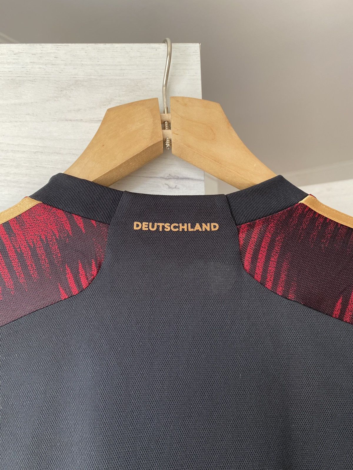 Adidas Adidas Germany Away Jersey Red Black Size M Football Size US M / EU 48-50 / 2 - 5 Thumbnail