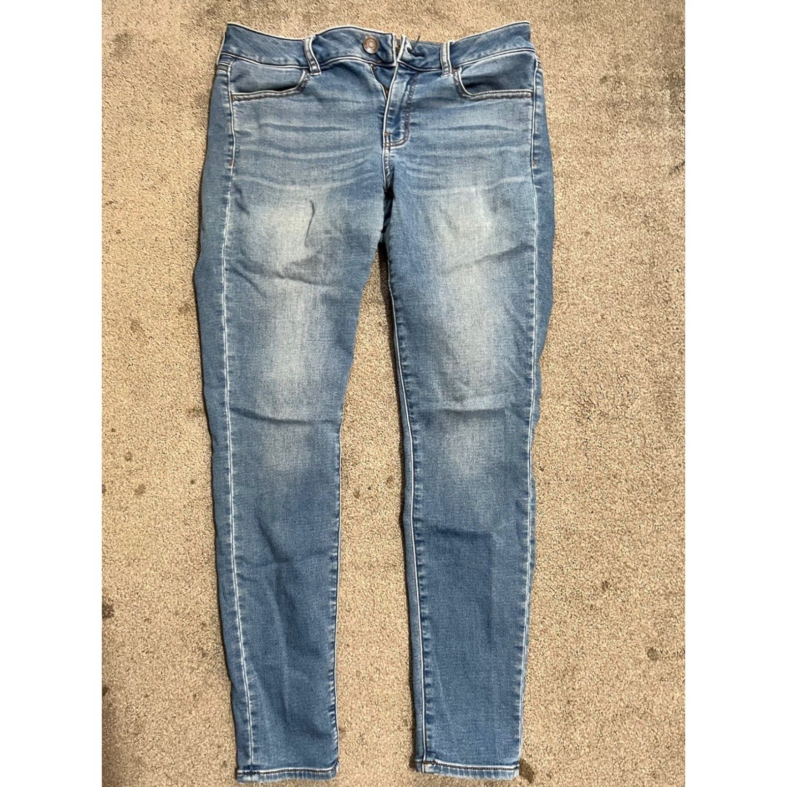 American Eagle Outfitters American Eagle Blue Super Stretch Low Rise Jegging Pants 8 Regular Solid Jeans Womens Vintage or 8 Regular Blue Jegging Stretch Denim Size 30" / US 8 / IT 44 - 3 Thumbnail