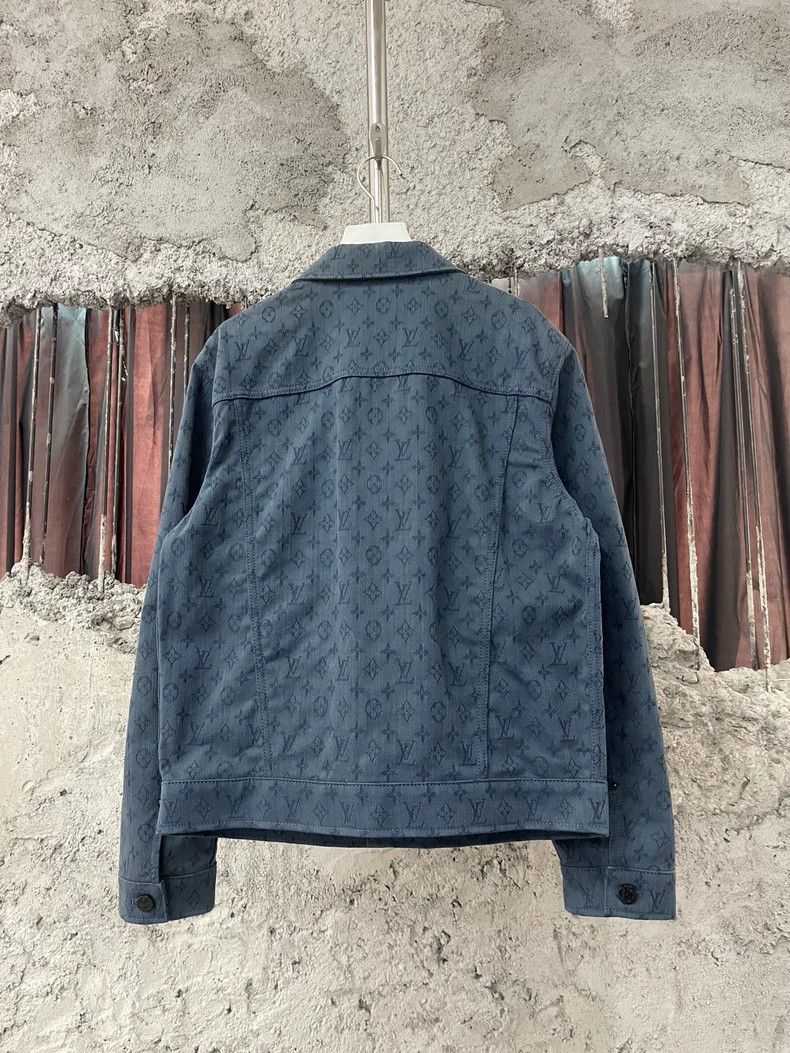 Louis Vuitton Louis Vuitton Blue denim jacket Size US S / EU 44-46 / 1 - 2 Thumbnail