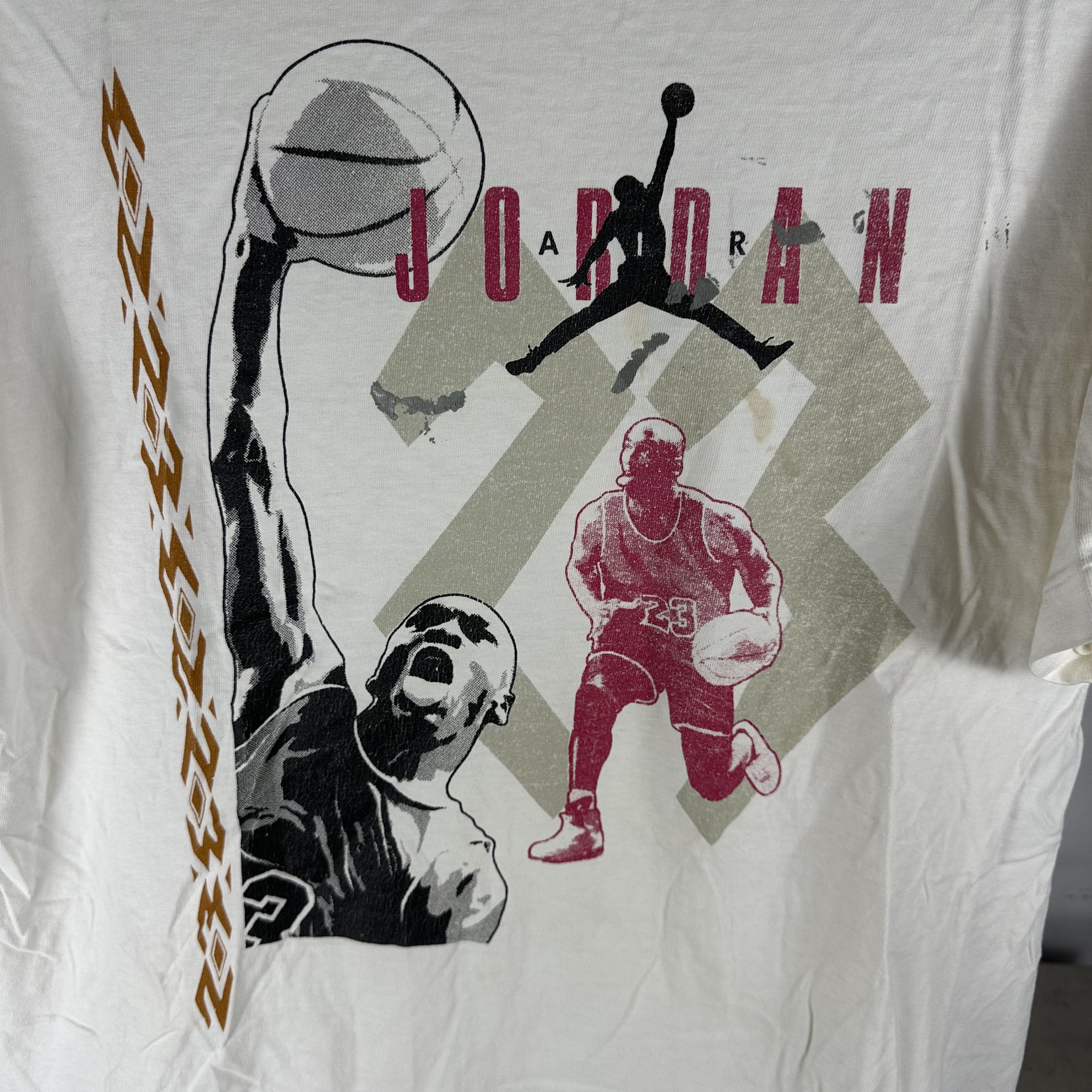 Vintage Vintage Nike 90s Michael Jordan Air Jordan Graphic T-shirt Size US L / EU 52-54 / 3 - 2 Thumbnail