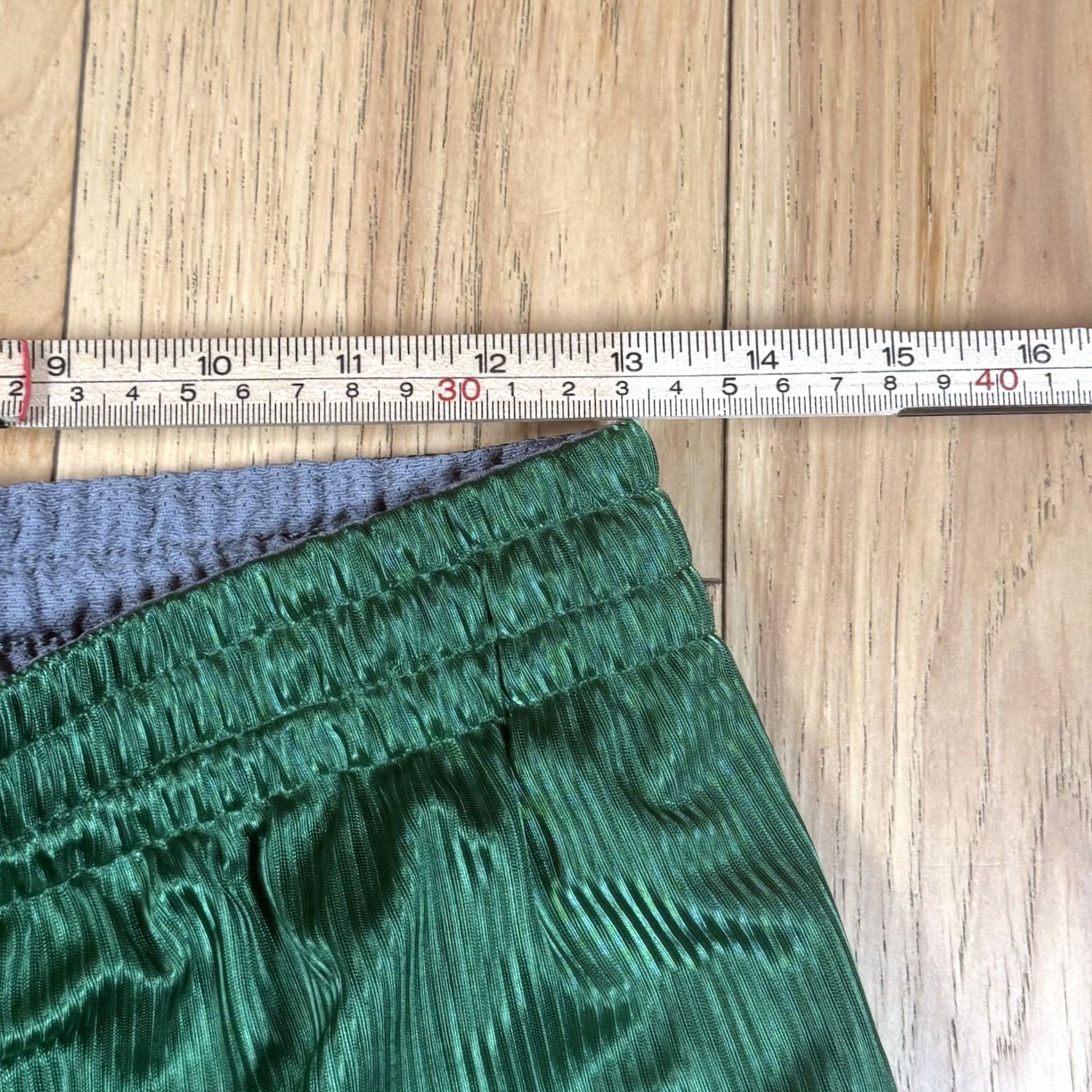 Starter VINTAGE Starter Mens S Dazzle Basketball Shorts Silky Green USA Athletic Regular Size S Green Basketball Men Size US 29 - 4 Thumbnail