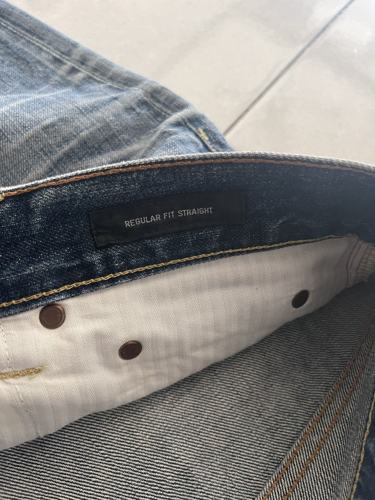 Uniqlo Uniqlo UJ S002 Regular Fit Straight Leg Jeans - Size 34 Size US 34 / EU 50 - 8 Thumbnail