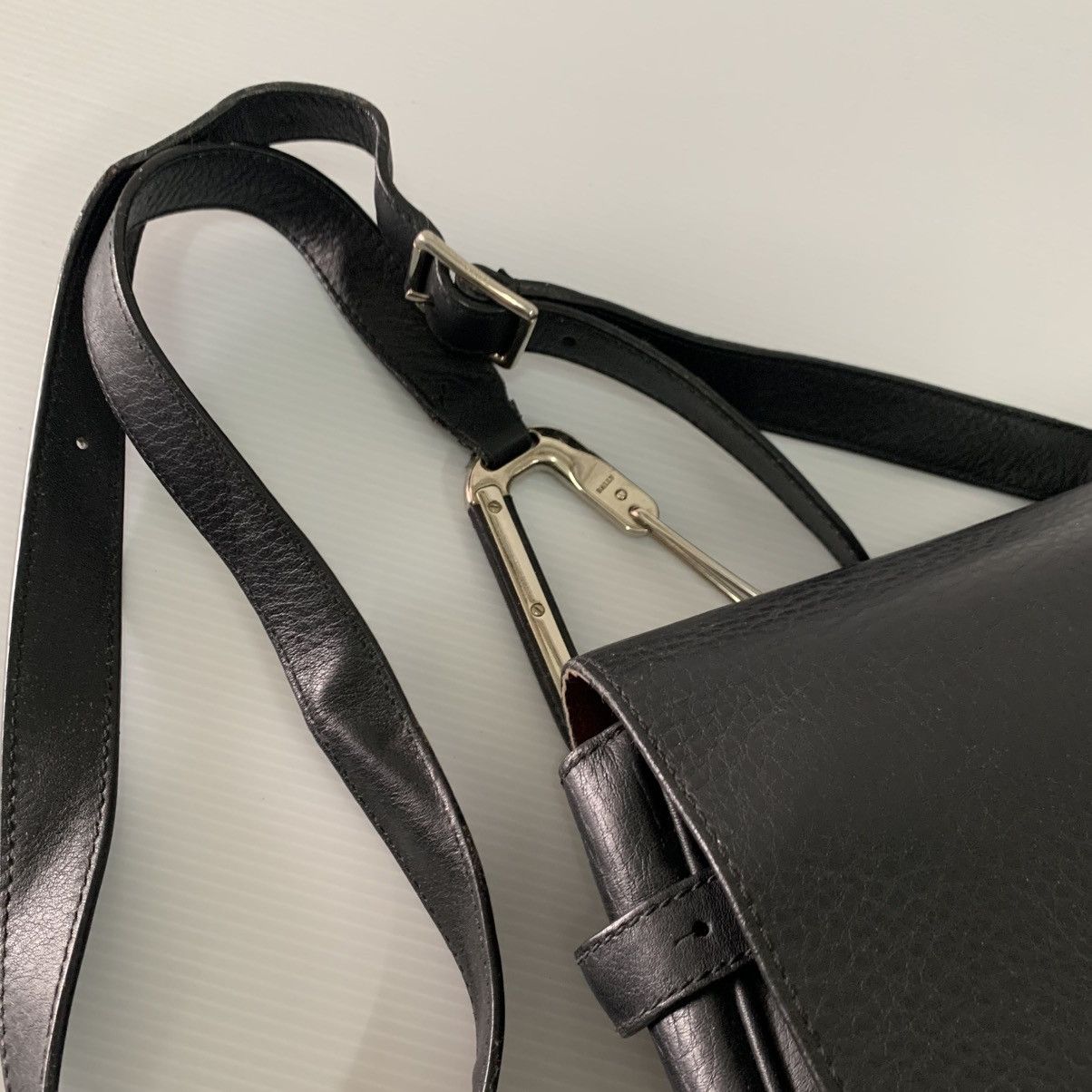 Bally Bally Leather Slingbag Size ONE SIZE - 9 Thumbnail