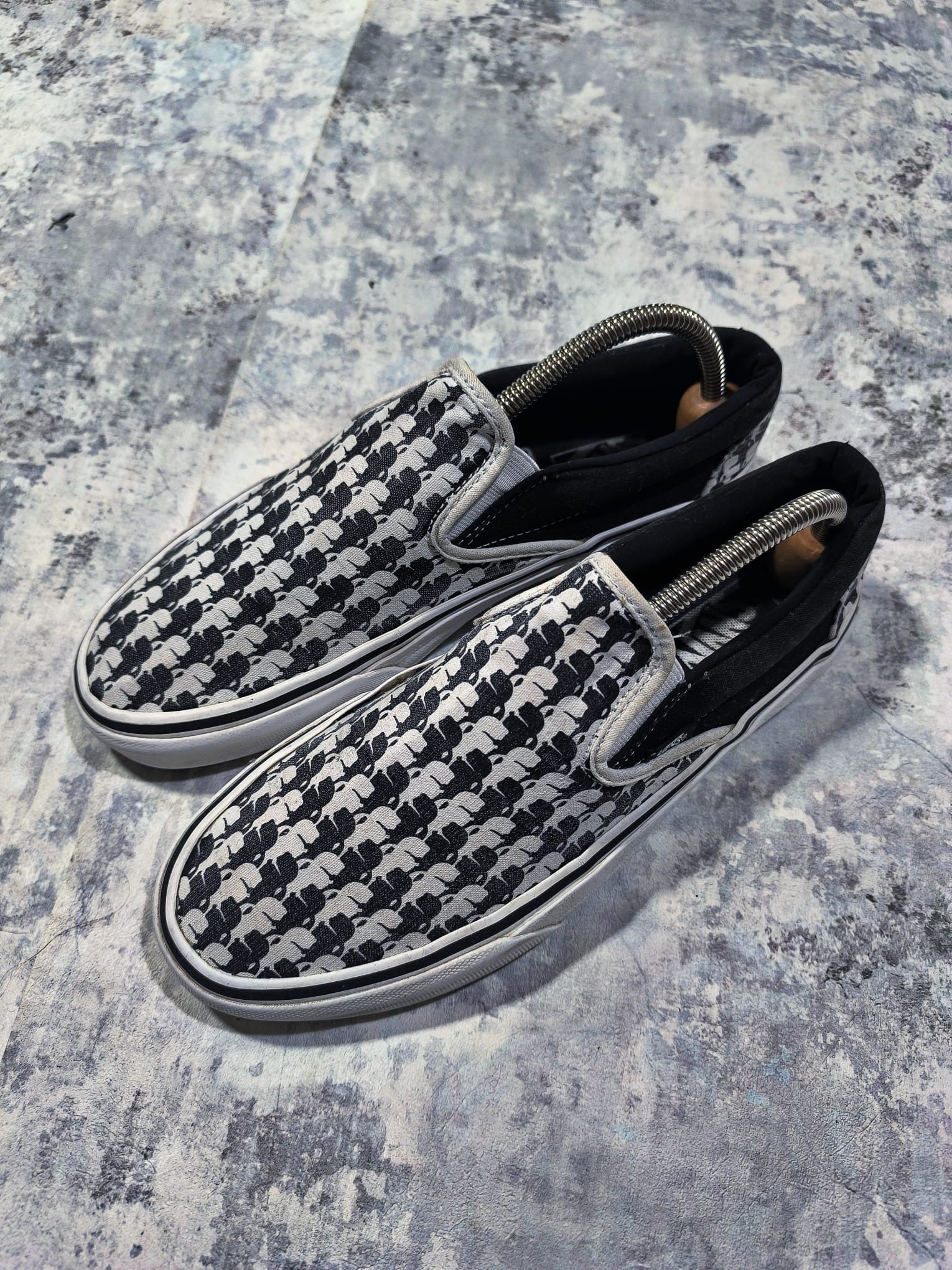 Vans checkered vans x karl lagerfeld sneakers 2017 Size US 7.5 / EU 40-41 - 1 Thumbnail