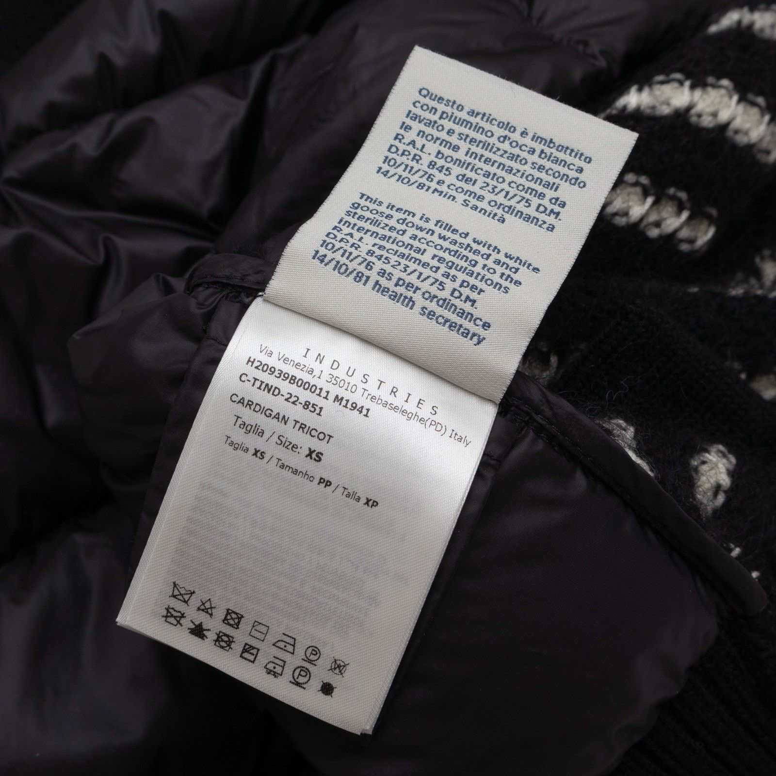 Moncler 1.6k$ MONCLER Striped Cardigan Tricot Wool Down Jacket XS Size XS / US 0-2 / IT 36-38 - 14 Thumbnail