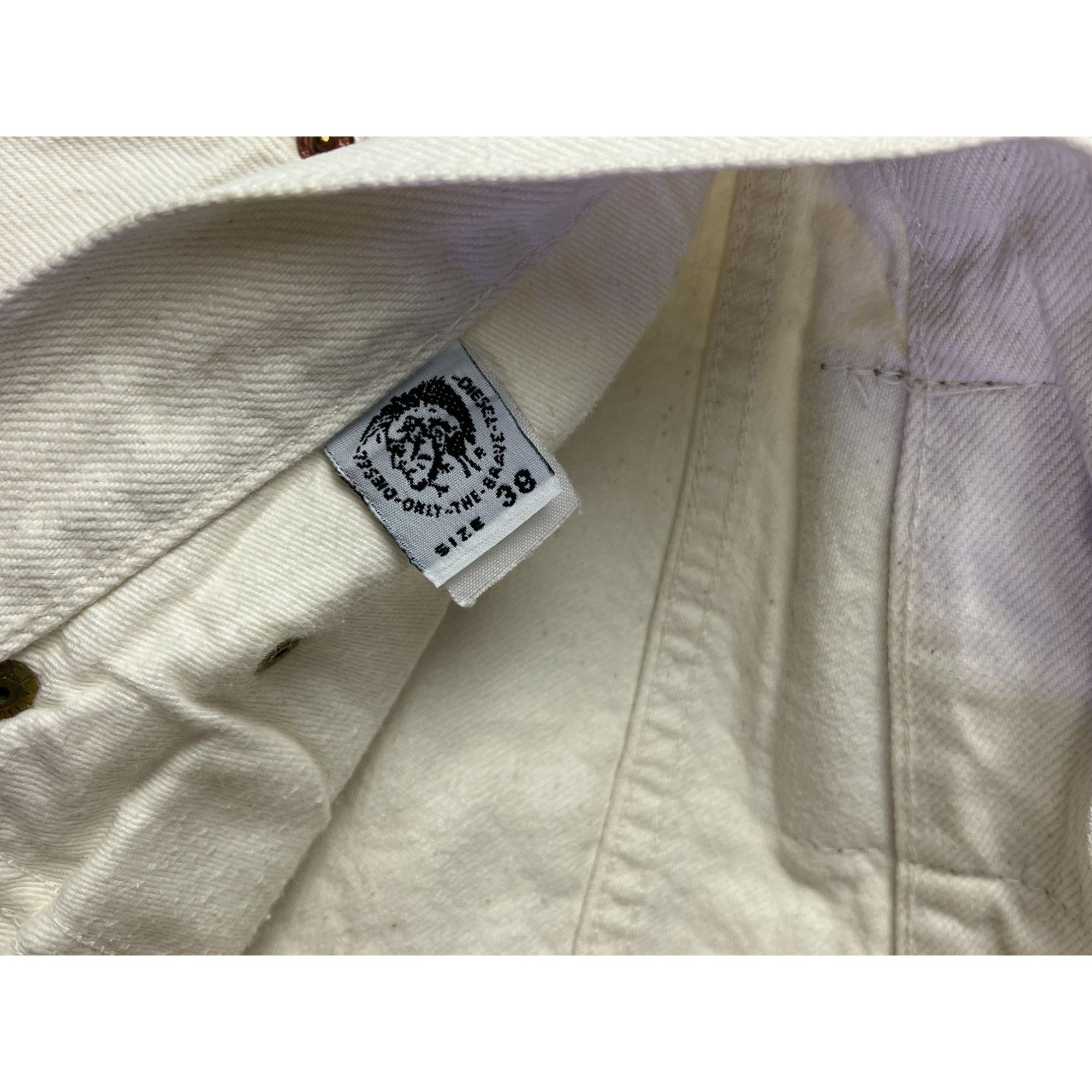 Diesel × Vintage Vintage Diesel Basic Jeans White Made In Italy Size US 34 / EU 50 - 3 Thumbnail