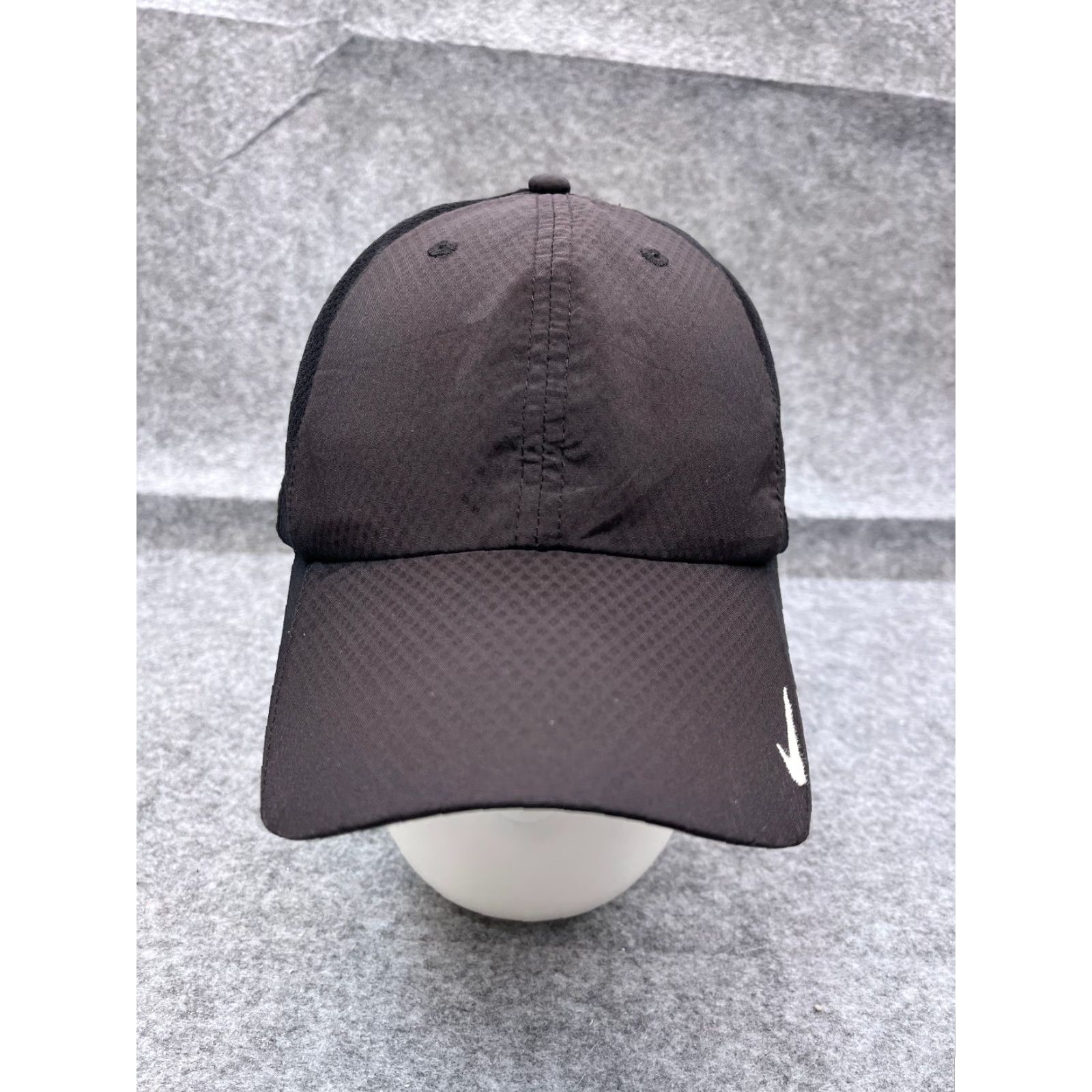 Nike Nike Golf Hat Cap Adjustable One Size Black Balboa 100% Polyester Outdoor Sports Men Womens Golfer Cap Size ONE SIZE - 2 Thumbnail