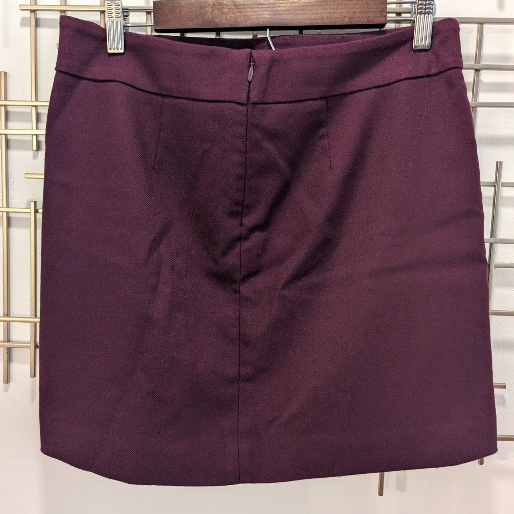 Loft VINTAGE? No — Loft Petite burgundy tweed A-line Skirt Gold Button Pockets Women's 8P Office Workwear Casual Party/Cocktail (Petites) - LOFT Size 30" / US 8 / IT 44 - 2 Thumbnail