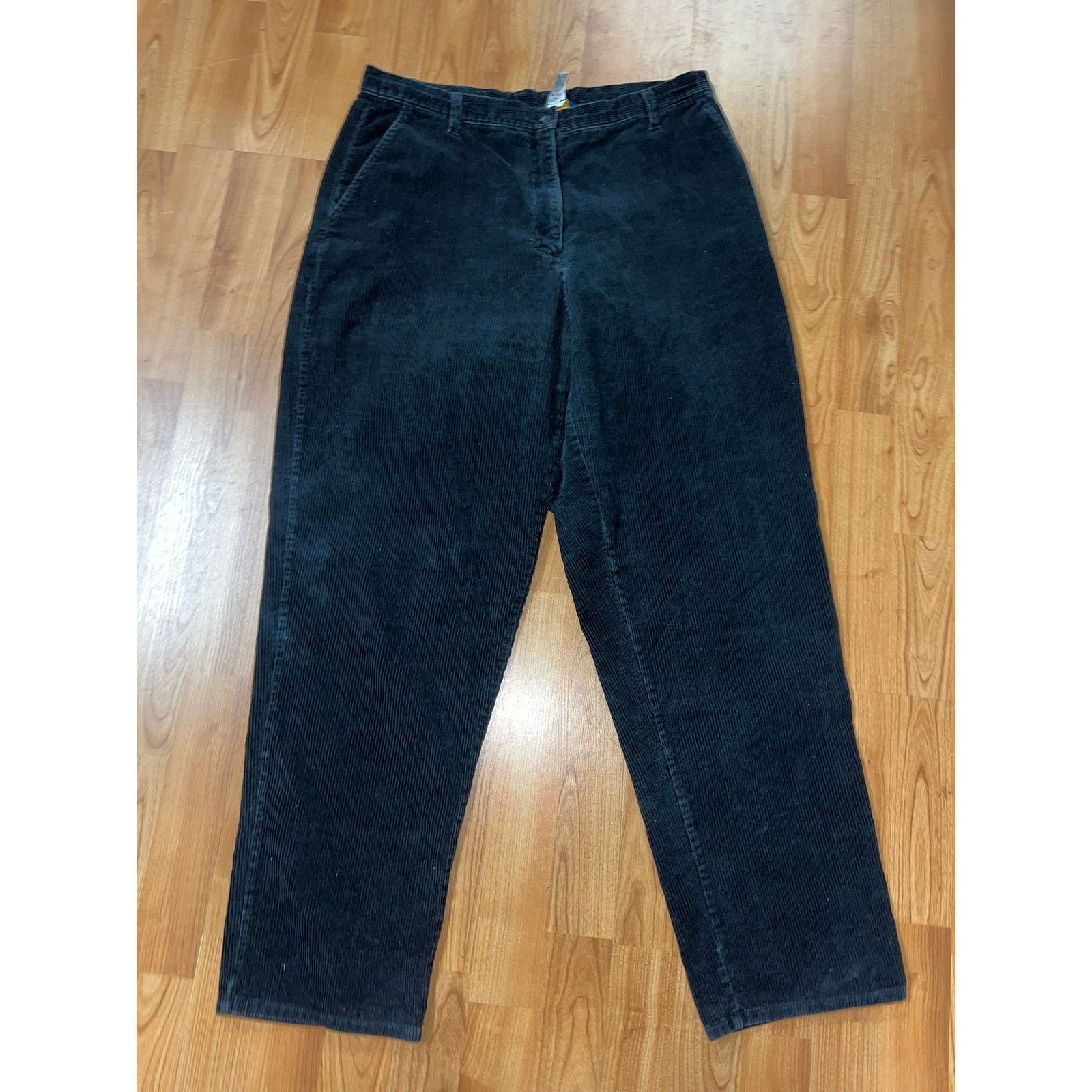 Woolrich Woolen Mills Womens Woolrich Corduroy Pants Bottoms Black Pants Women 16 Size 38" / US 16 / IT 52 - 1 Thumbnail