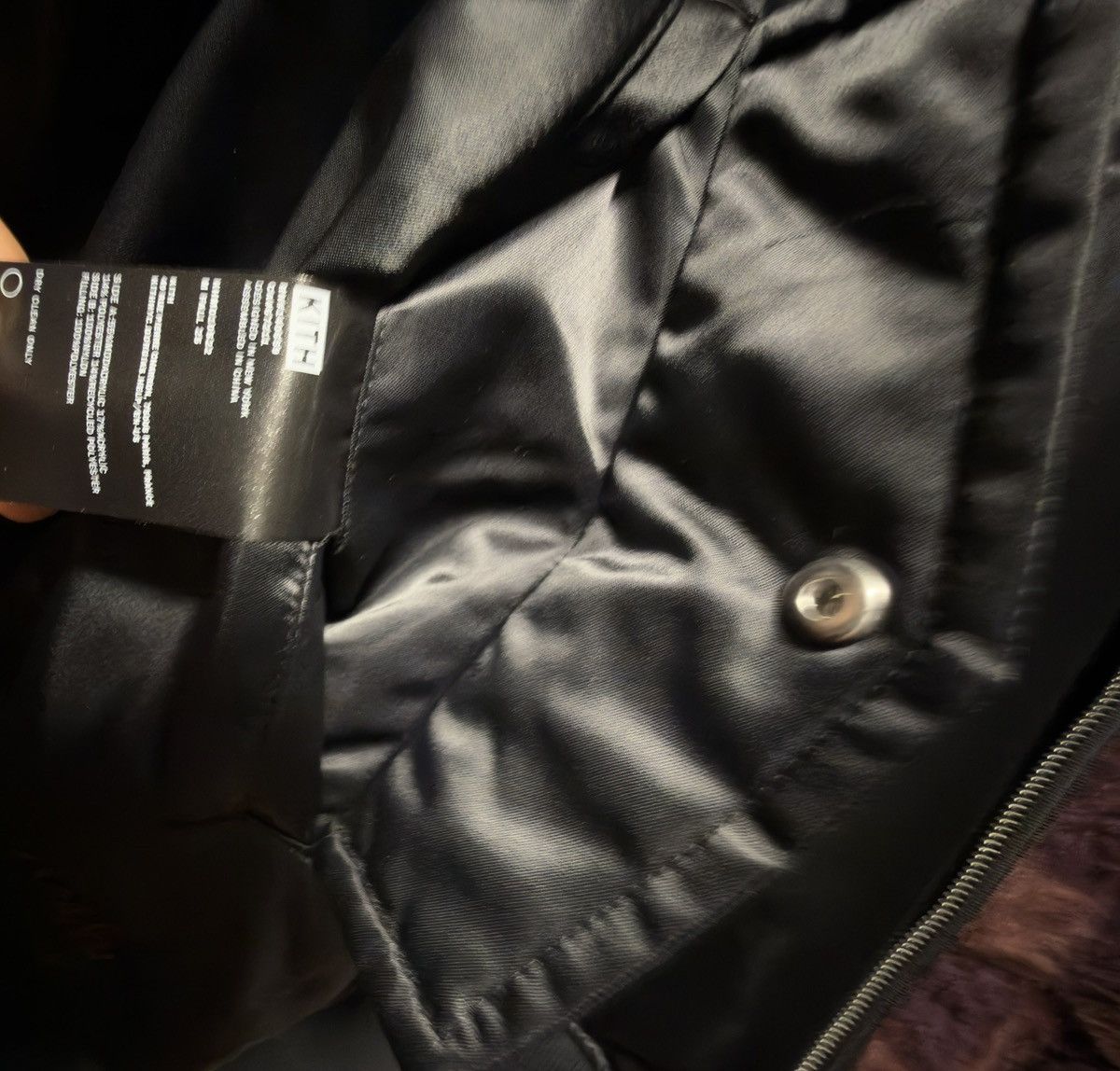 Kith 2025 Kith Reversible Faux Fur Avery Bomber Magma' Size US M / EU 48-50 / 2 - 2 Thumbnail