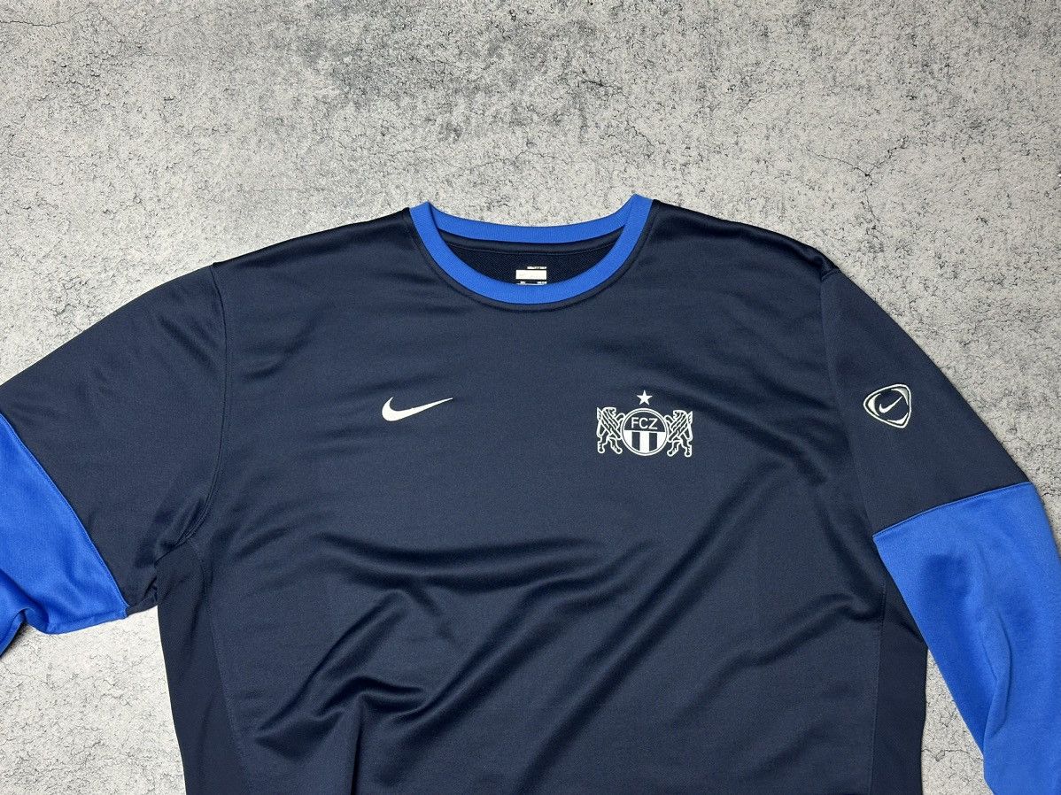 Nike Vintage Nike FCZ Zurich Football Sweatshirt Soccer Crewneck Size US XXL / EU 58 / 5 - 2 Thumbnail