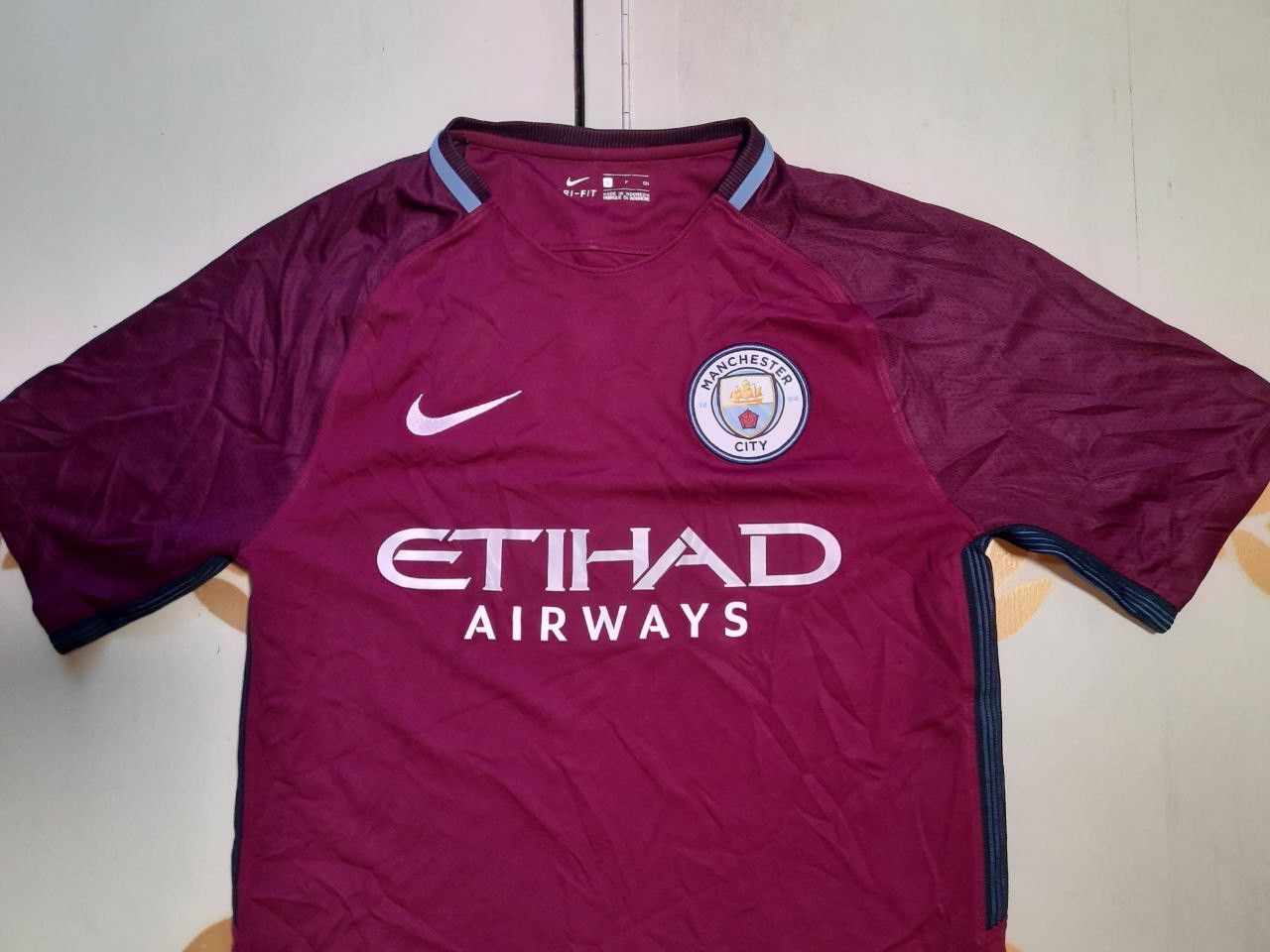Nike Nike Manchester City Jersey 2017-2018 Size US S / EU 44-46 / 1 - 4 Thumbnail