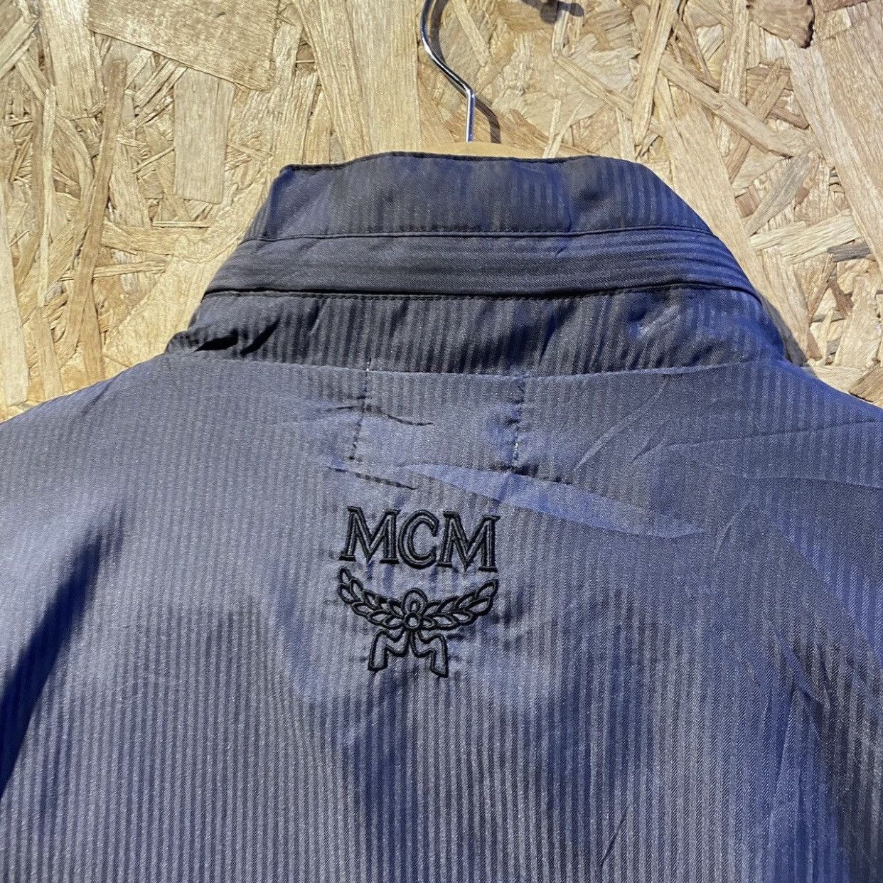 MCM × Vintage Vintage Embroidery Big Logo MCM Legere Windbreaker Jacket Size US L / EU 52-54 / 3 - 8 Thumbnail