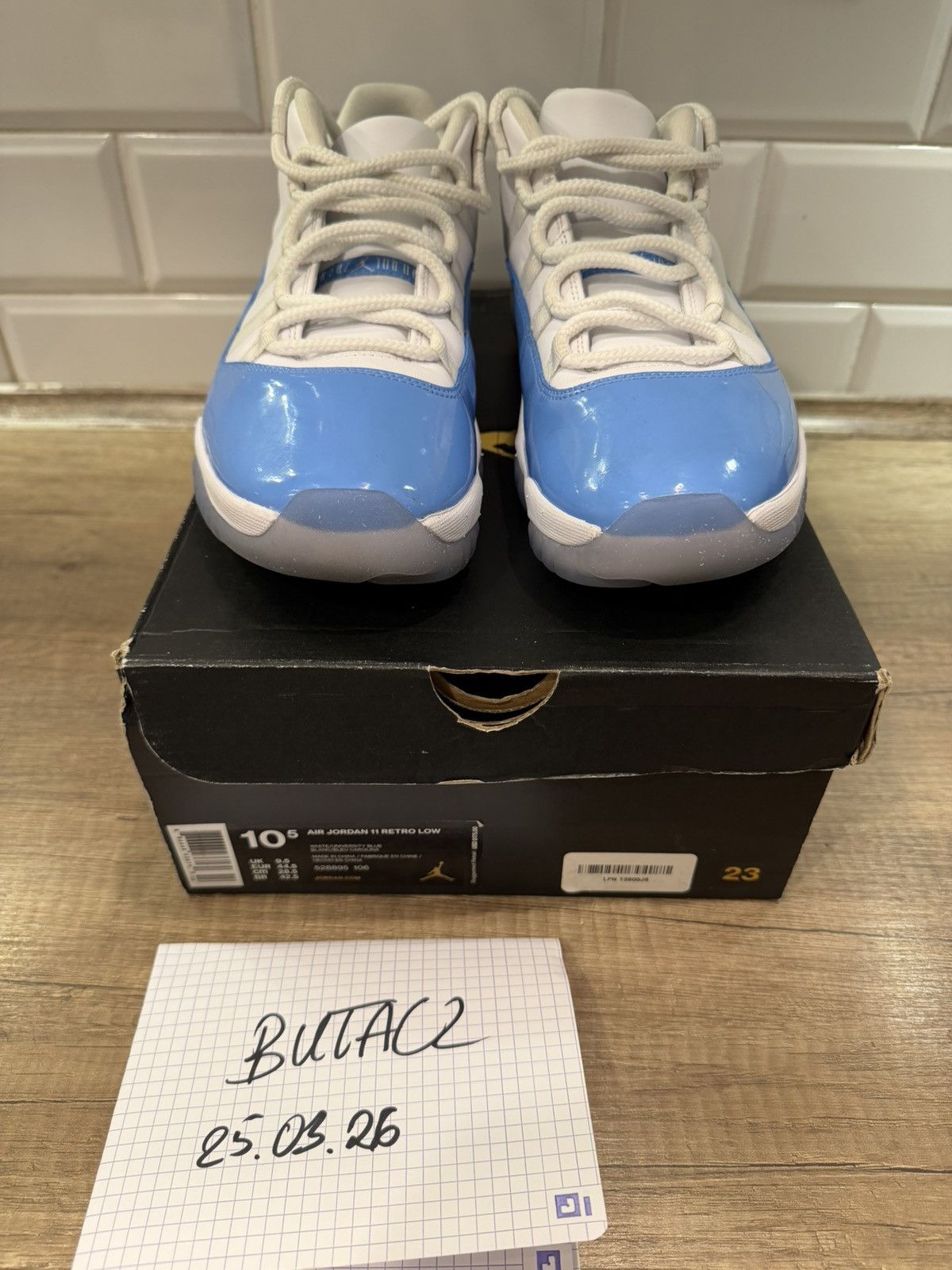 Jordan Brand Jordan 11 Low University Blue UNC Size US 10.5 / EU 43-44 - 4 Thumbnail