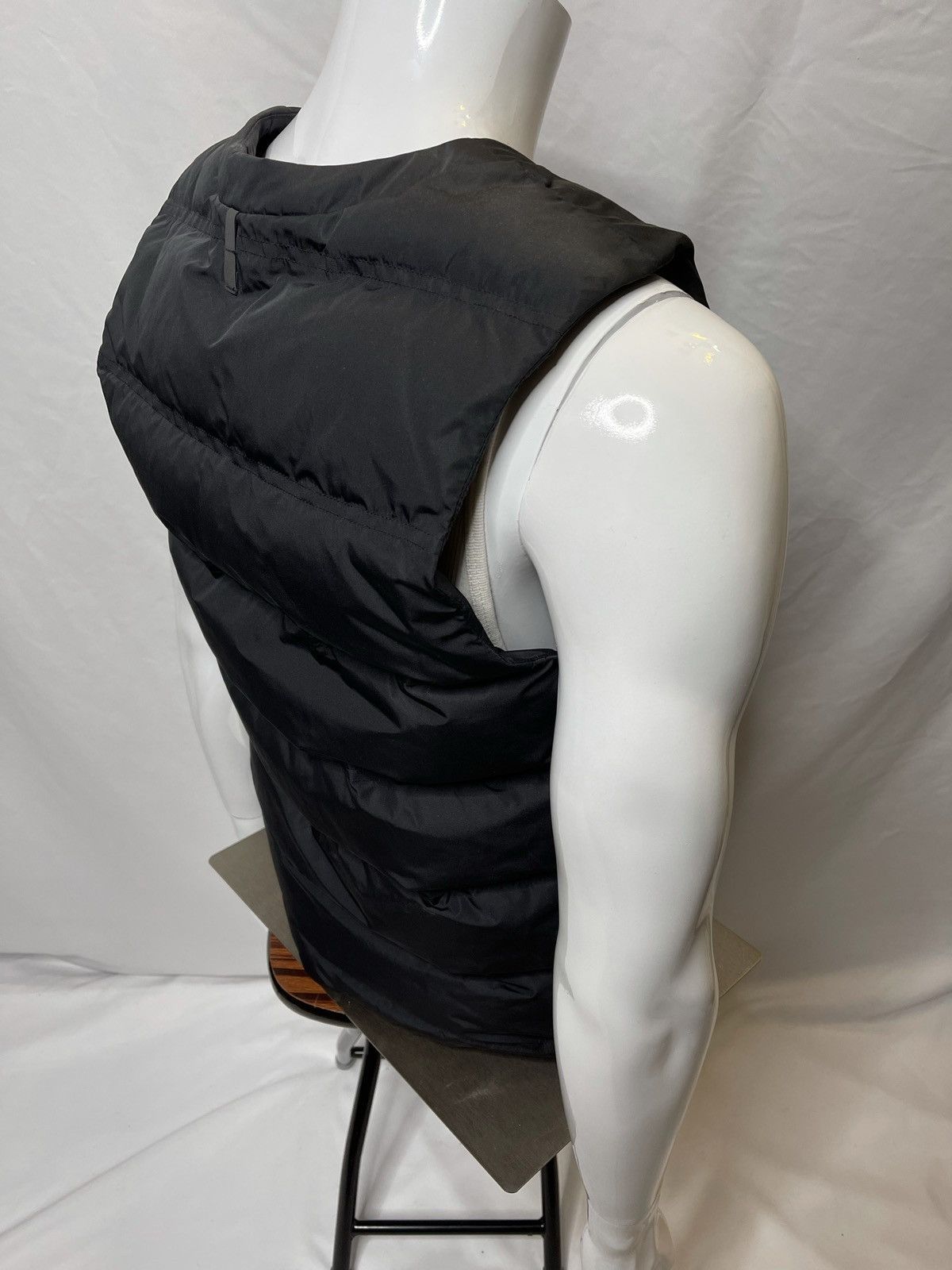 Jordan Brand Nike sb Air Jordan Tech Vest yeezy supreme kith essentials Size US S / EU 44-46 / 1 - 9 Thumbnail