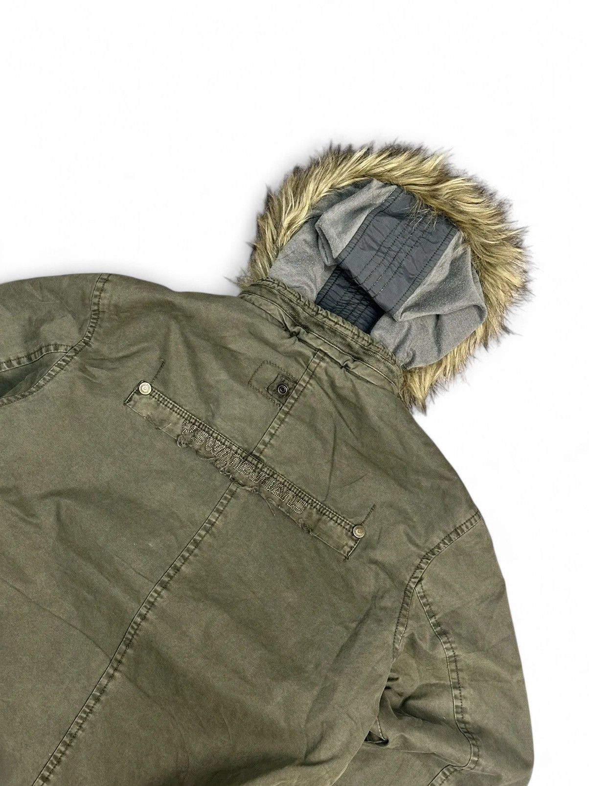 Le Grande Bleu (L.G.B.) Vintage Army Green Fur Hood Jacket Y2K faded Military Style Size US M / EU 48-50 / 2 - 15 Thumbnail