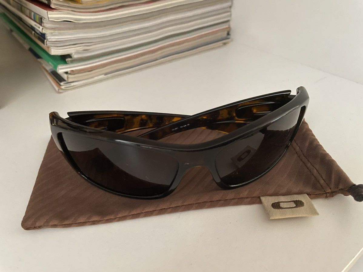 Oakley Hijinx Sunglasses Accessories
