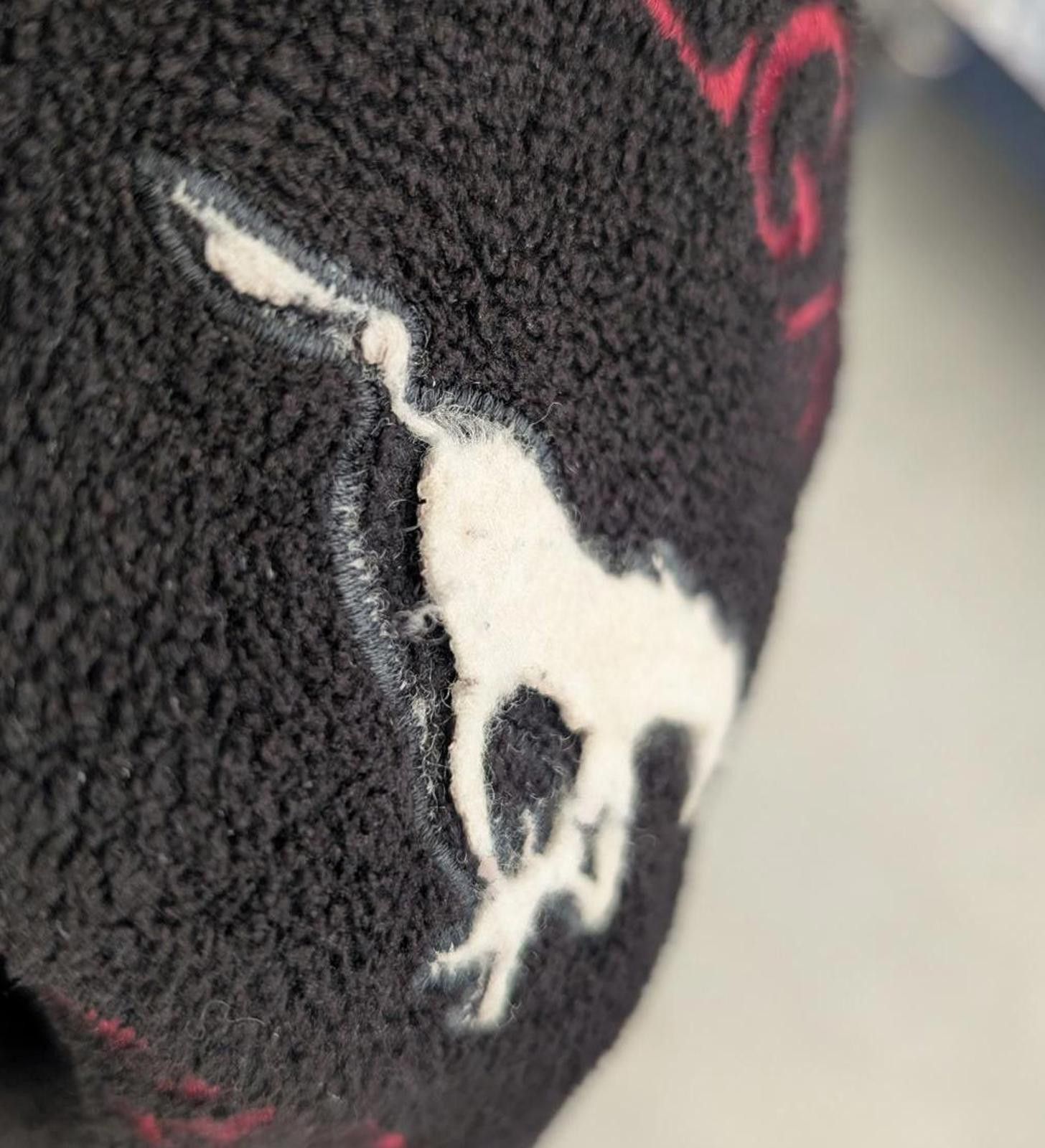 Vintage Vintage 90s Calgary Stampeders CFL Black Red Fleece Sweater Size US XL / EU 56 / 4 - 7 Thumbnail