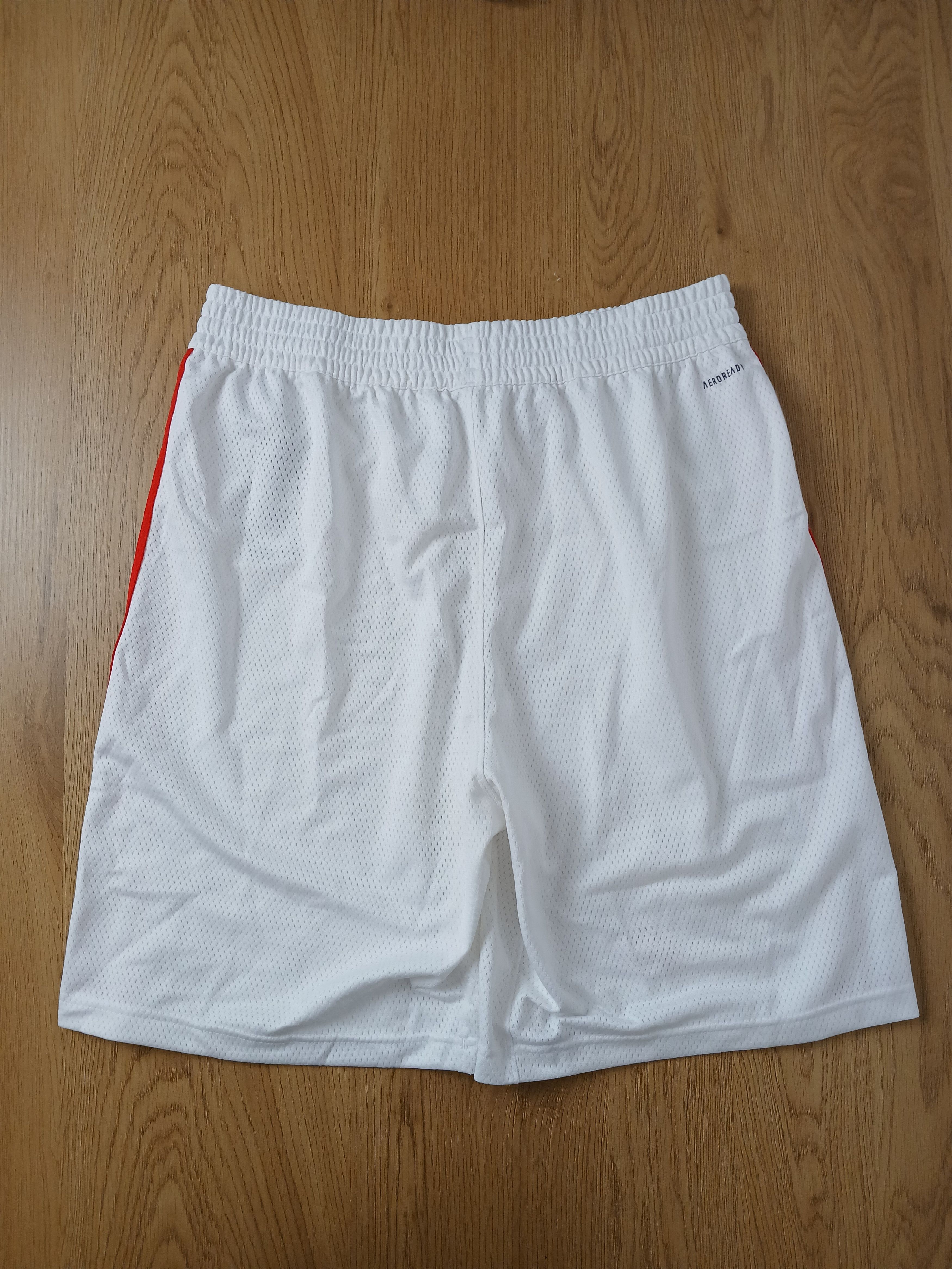 Adidas New Adidas Shorts Size US 32 / EU 48 - 2 Thumbnail