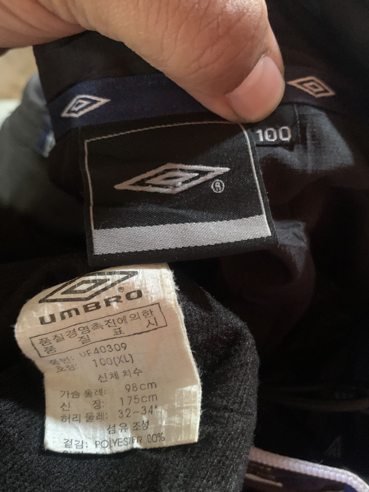 Umbro Track Jacket vintage Umbro England Authentic 🔥 Size US L / EU 52-54 / 3 - 9 Thumbnail