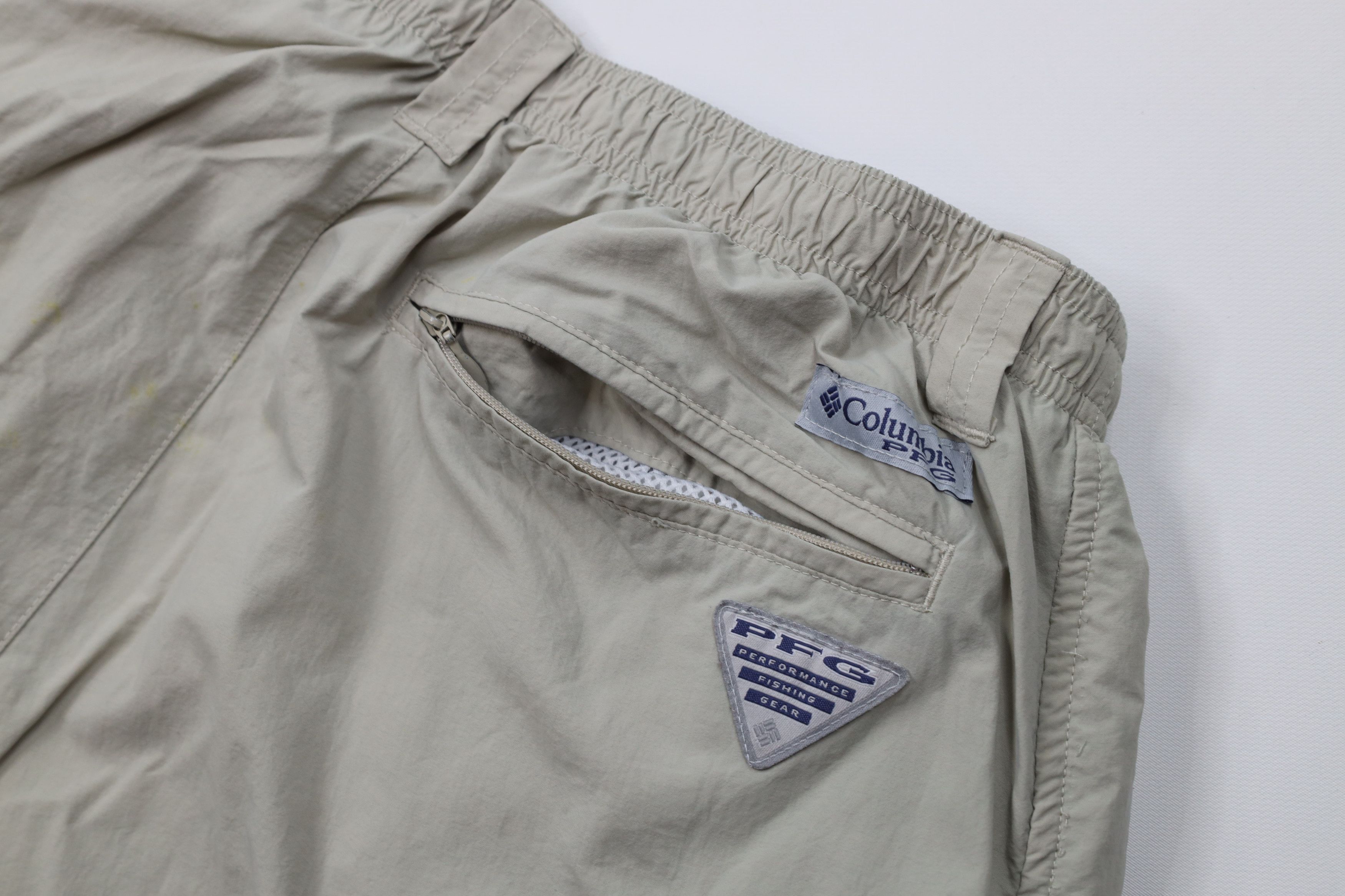Columbia Vintage Y2K Columbia PFG Off Convertible Pants Shorts Beige Size US 34 / EU 50 - 14 Thumbnail