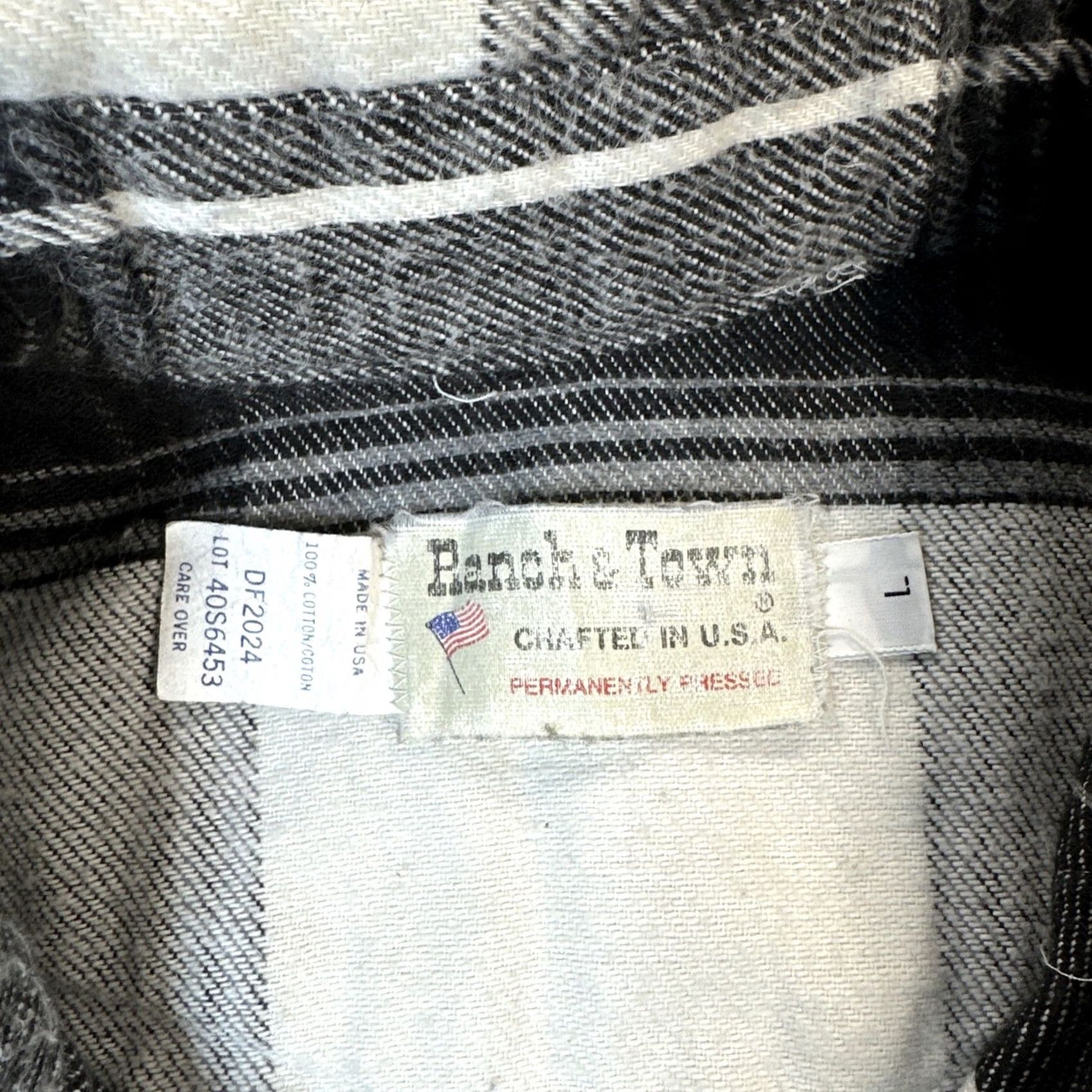 Vintage VINTAGE Ranch & Town Shirt Mens L Black & White Plaid Flannel Pearl Snap USA Western 80s 90s Size US L / EU 52-54 / 3 - 5 Thumbnail