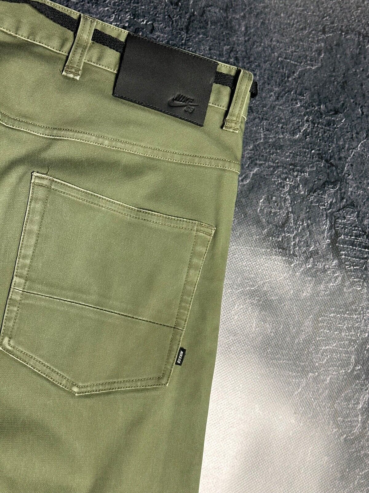 Nike Nike SB reflective pants 30 Size US 30 / EU 46 - 8 Thumbnail