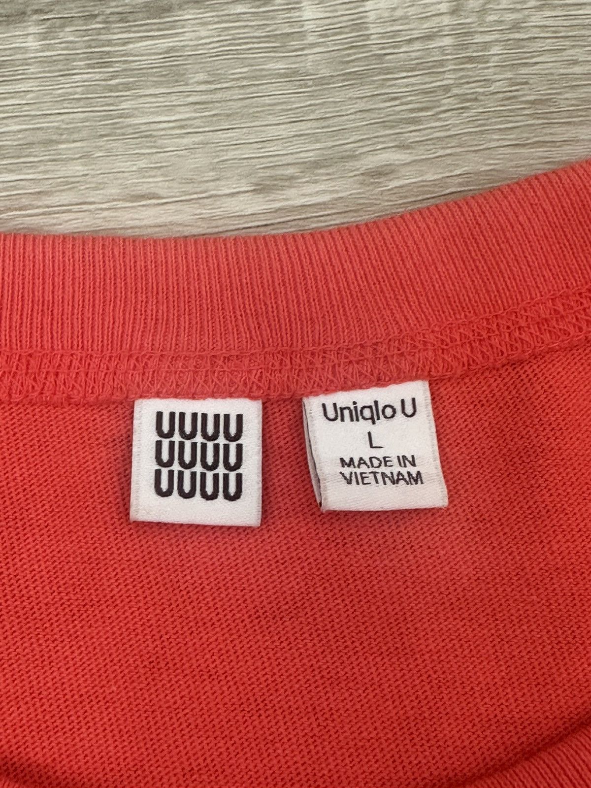 Uniqlo Uniqlo Heavyweight Pocket Long Sleeve Coral Orange Sz. Large Size US L / EU 52-54 / 3 - 4 Thumbnail