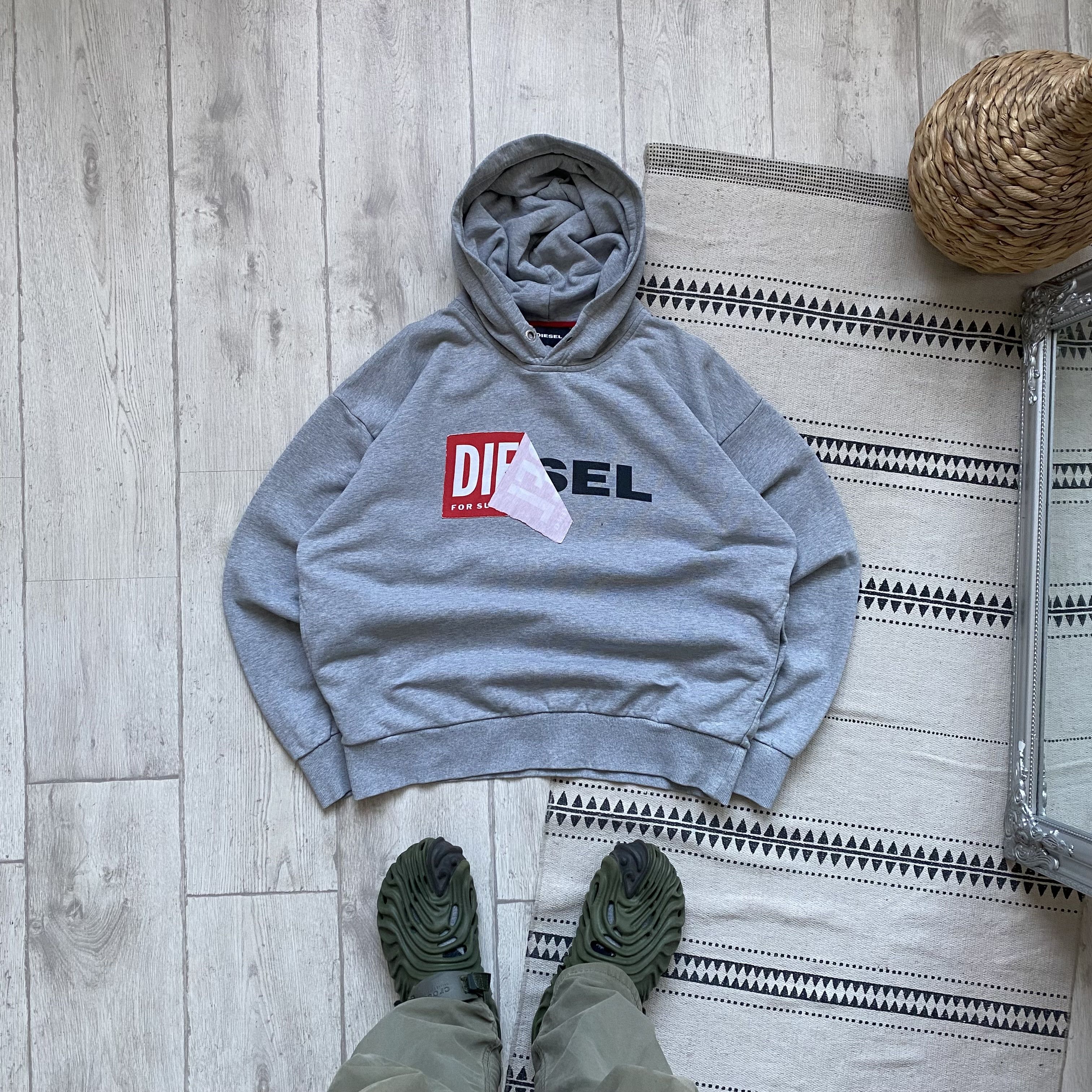Diesel ❌ Vintage Y2K Diesel Boxy hoodie Centr logo Size US M / EU 48-50 / 2 - 1 Thumbnail
