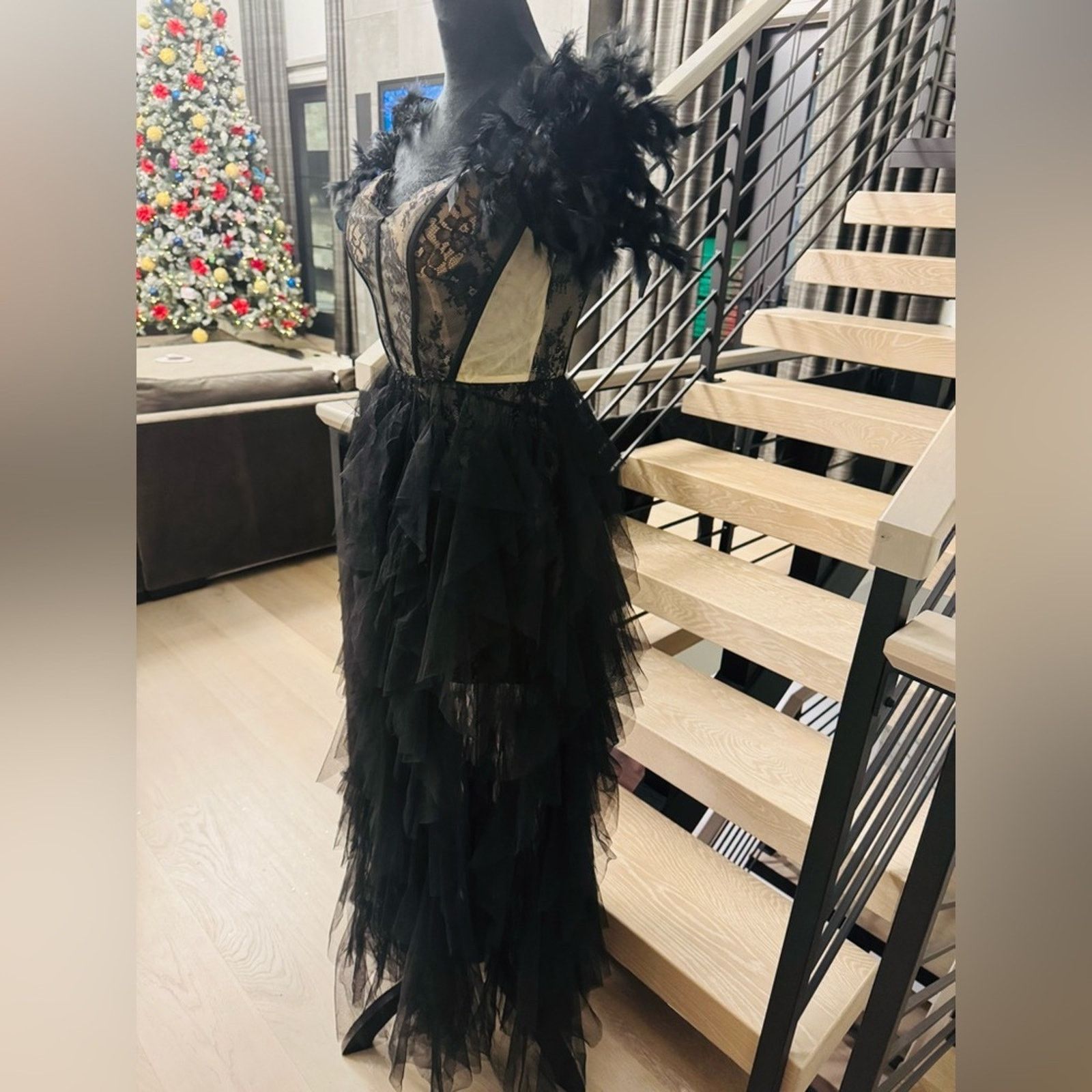 Other New Elegant Black Lace Evening Dress size S Size S / US 4 / IT 40 - 9 Thumbnail