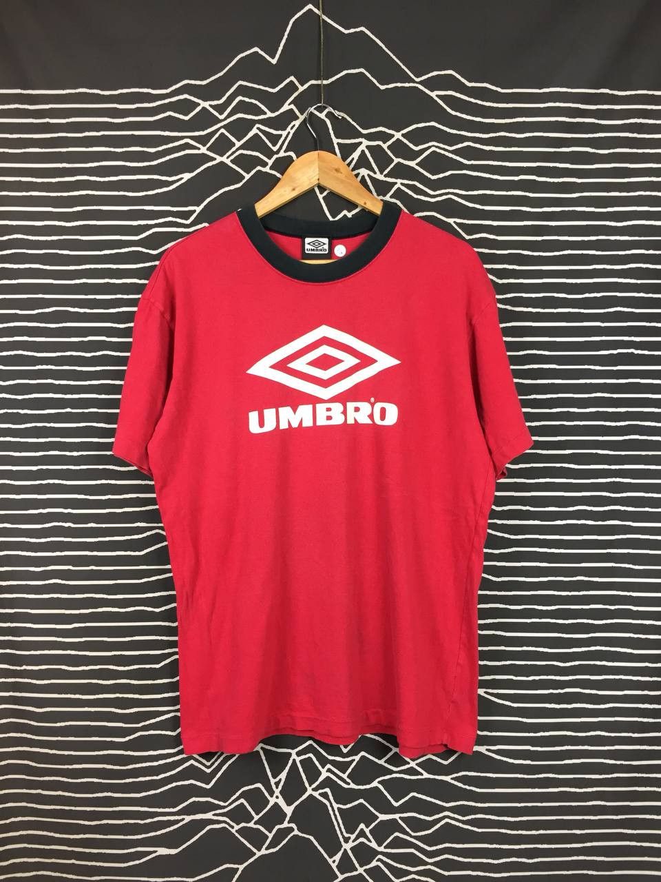 Umbro × Vintage Vtg Umbro Descente Spell Out Logo Single Stitch Tee Size US XL / EU 56 / 4 - 1 Thumbnail