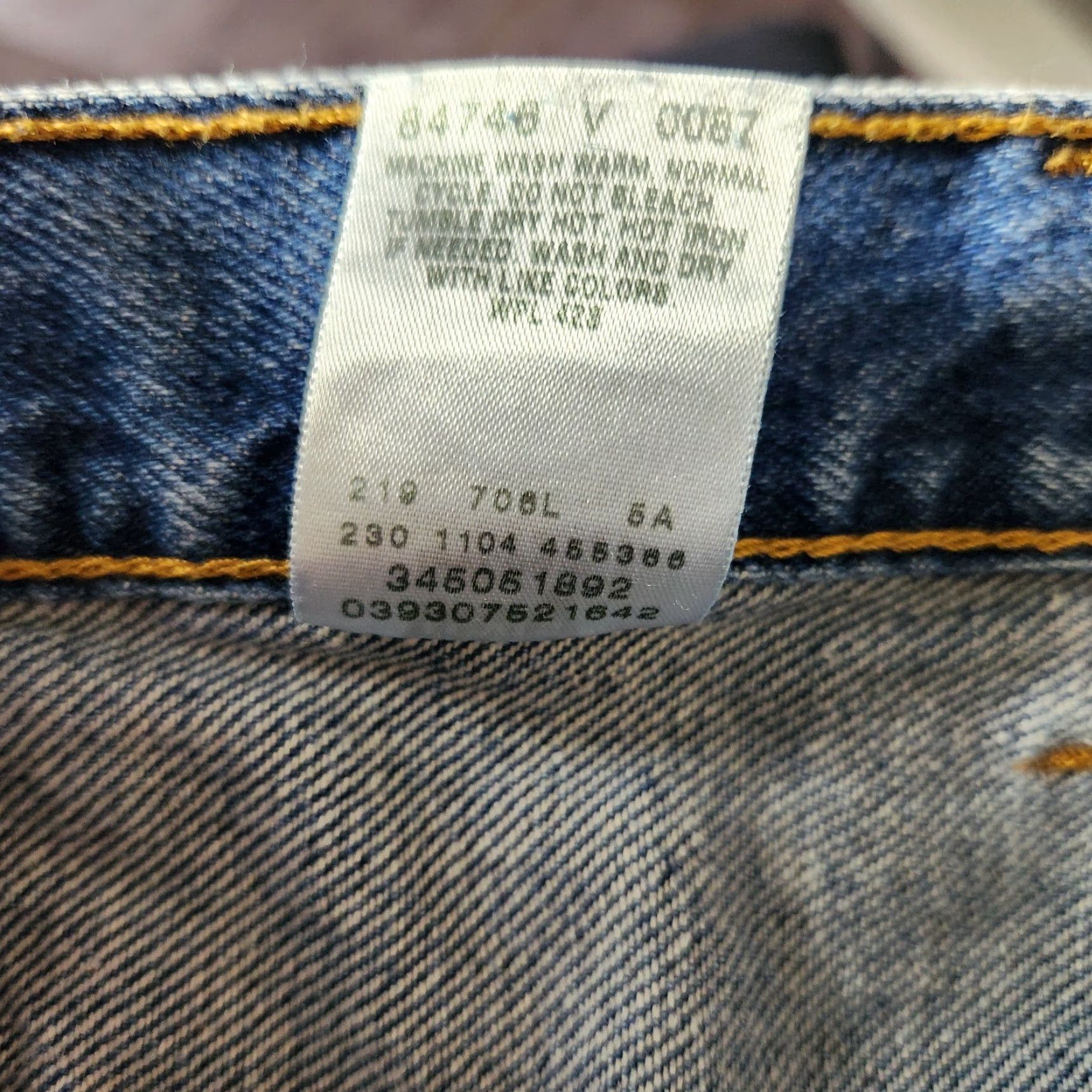Levi's VINTAGE Levi's 550 Mens Bermuda Jean Shorts-Size 40 Blue 100% Cotton Relaxed Fit Y2K Classic Casual Size US 40 / EU 56 - 7 Thumbnail