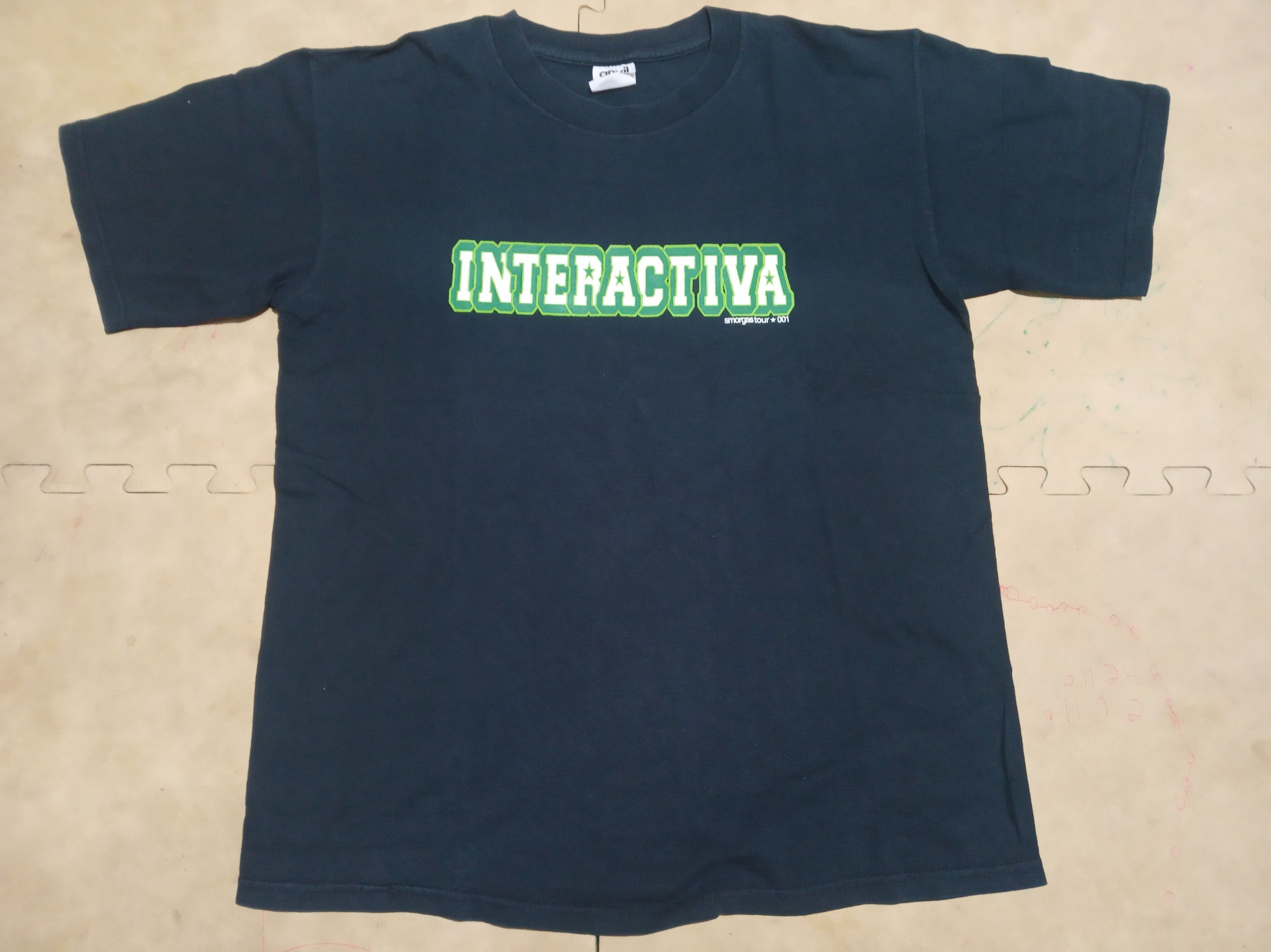 Band Tees Smorgas Tour 2001 Medium Black Size US M / EU 48-50 / 2 - 1 Thumbnail
