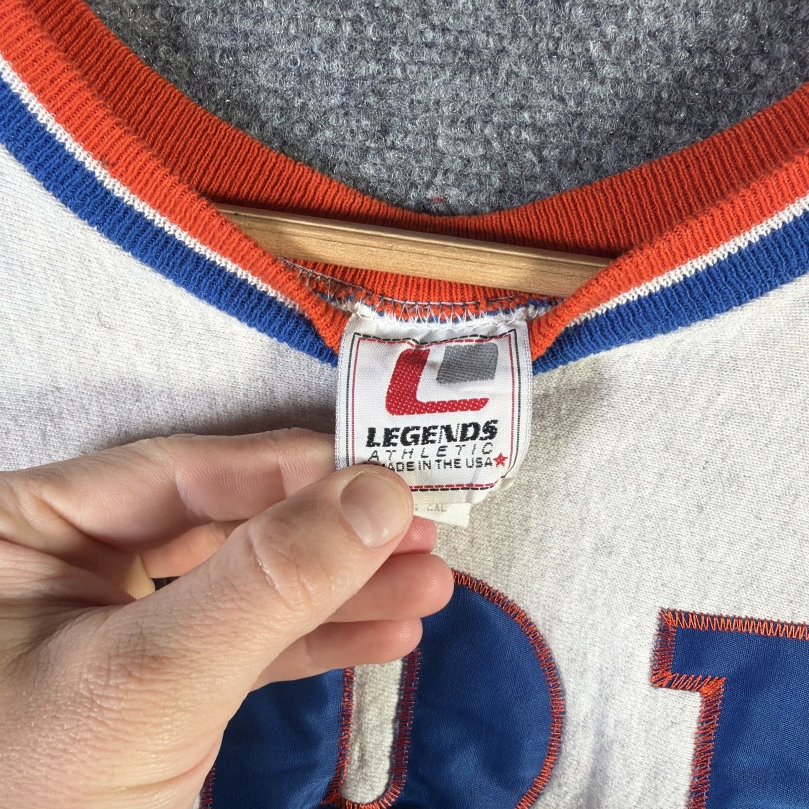 NCAA Vintage Florida Gators Sweatshirt XL 90s NCAA Final Four Size US XL / EU 56 / 4 - 2 Thumbnail