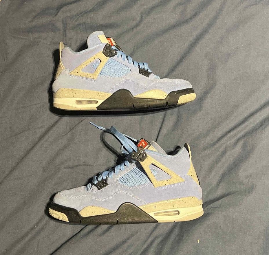 Nike Jordan 4 UNC Used Size US 9.5 / EU 42-43 - 1 Thumbnail