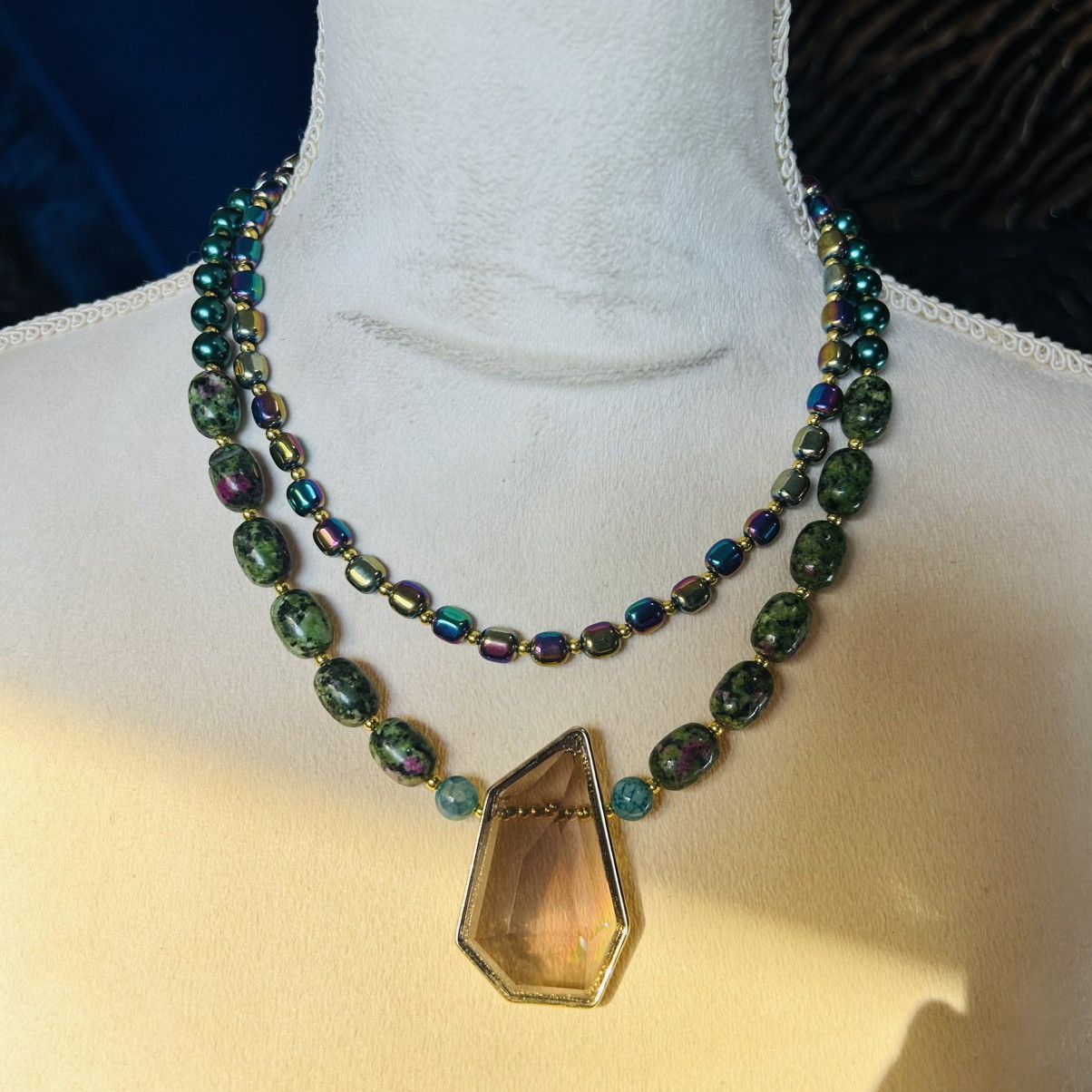 Handmade Handcrafted double strand oil slick peacock pearl necklace Size ONE SIZE - 2 Thumbnail