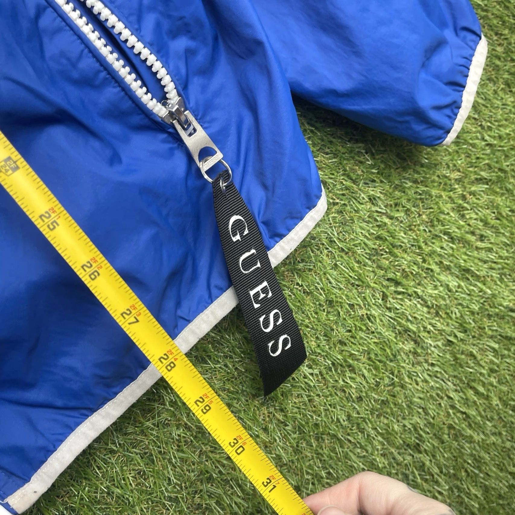 Guess Gu ess Windbreaker Jacket Mens XL Full Zip Hooded Casual Outdoor Blue - Guess Windbreaker Jacket Mens XL Full Zip Hooded Lightweight Outdoor Blue Size US XL / EU 56 / 4 - 4 Thumbnail