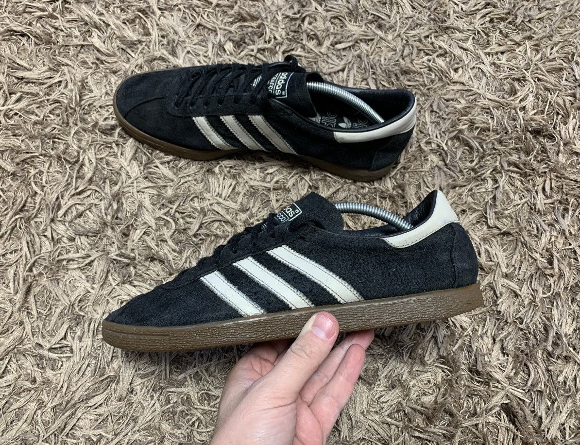 Adidas Vintage Adidas tobacco vintage low top sneakers shoes 9.5Us London Grailed