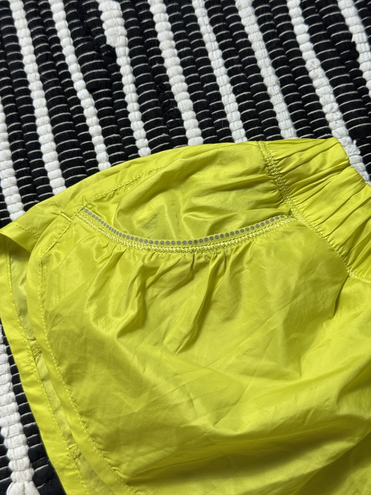 Adidas × Stella McCartney VINTAGE ADIDAS x STELLA McCARTNEY 2000s SHORTS Size 28" / US 6 / IT 42 - 4 Thumbnail