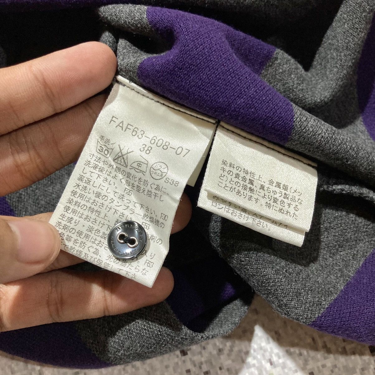 Burberry Vintage Burberry Blue Label Women Polo Tee Stripe Luxuruy Size XS / US 0-2 / IT 36-38 - 14 Thumbnail