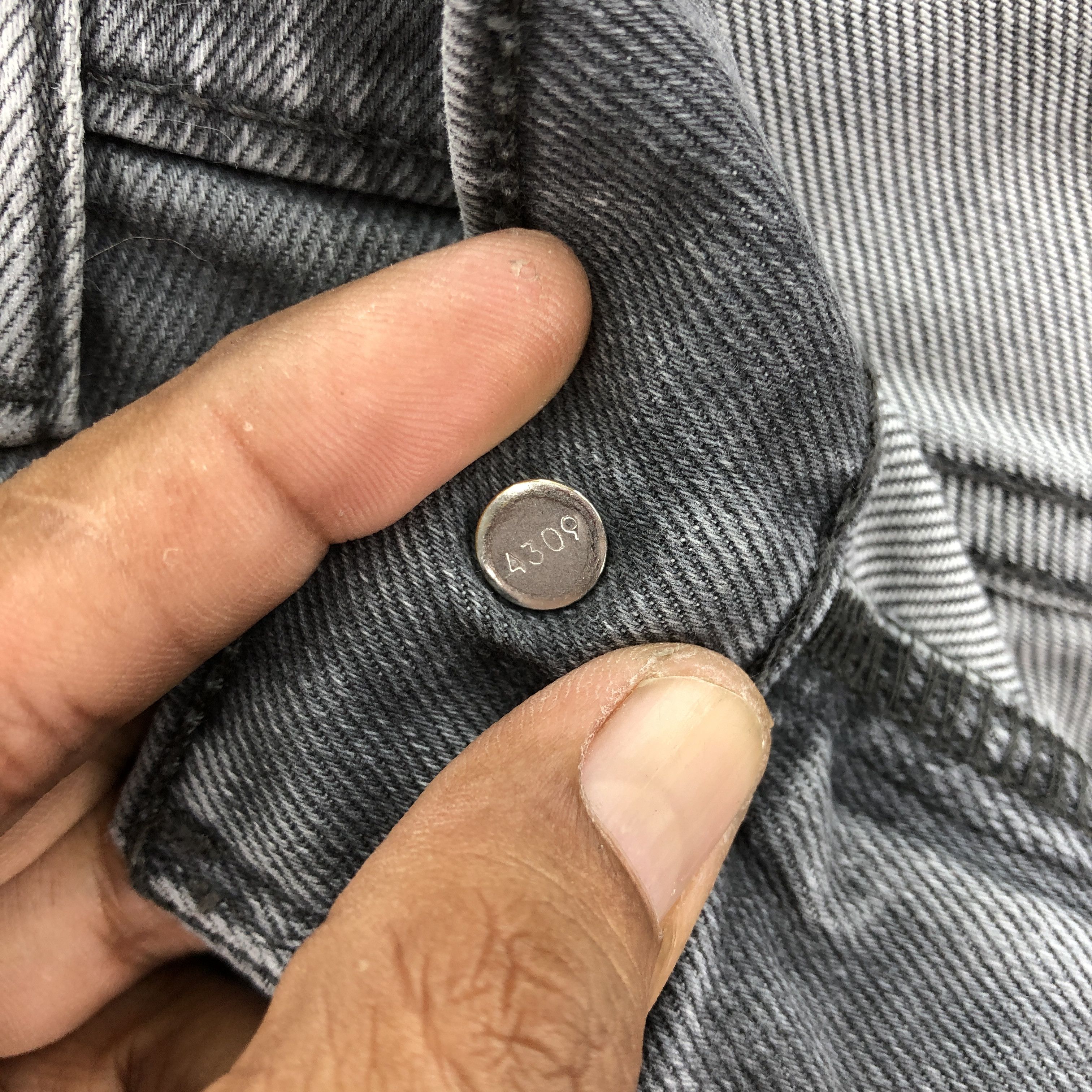 Levi's Vintage Y2K Levis 569 Baggy Denim Levi's Super Black Jeans Size US 36 / EU 52 - 7 Thumbnail