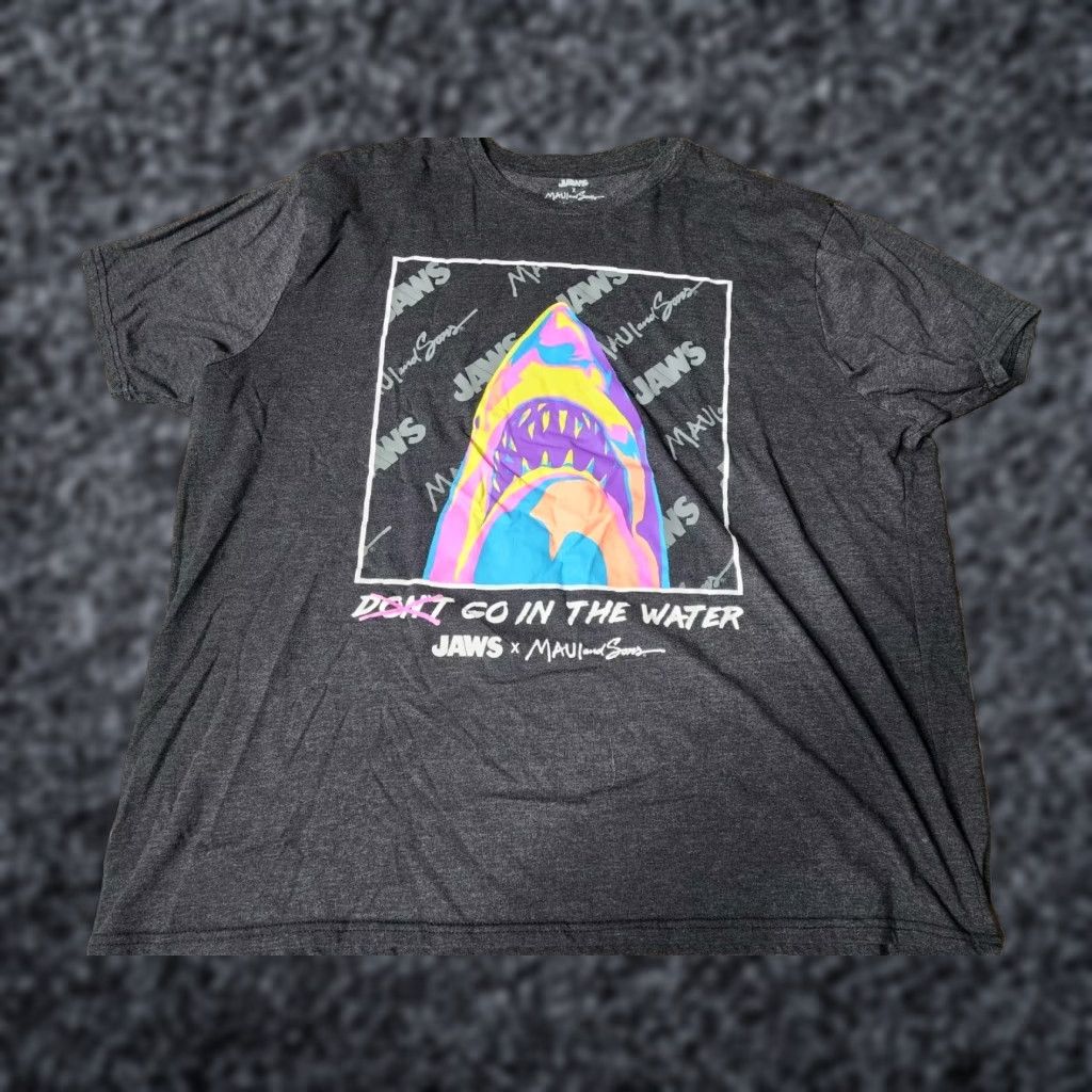 Vintage Maui and Sons T-Shirt Mens 3XL Black Crew Neck Short Sleeve Jaws Shark Don't Go In The Water Size US XXL / EU 58 / 5 - 1 Thumbnail