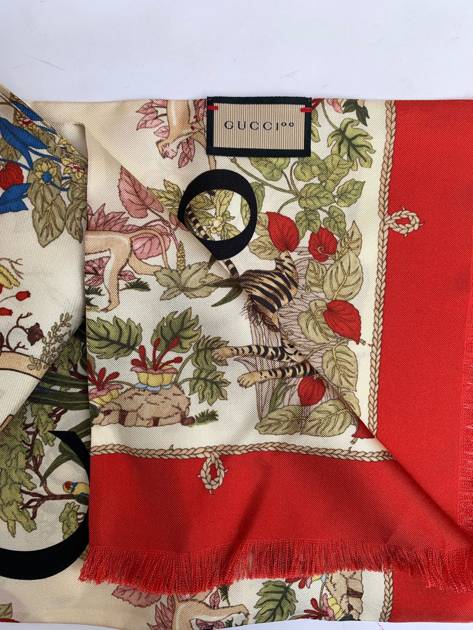 Gucci Gucci Lady Savanero Silk Scarf Brand New With Tags Size ONE SIZE - 6 Thumbnail