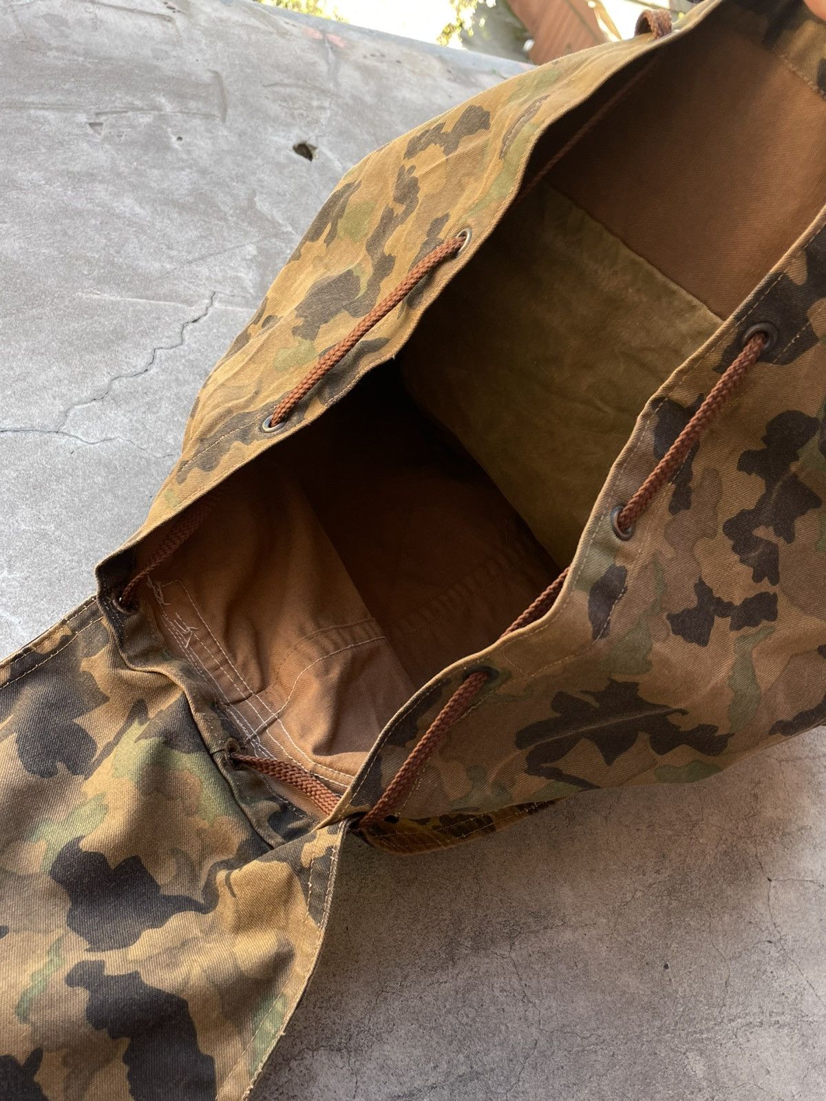Vintage Camouflage Military Backpack w/ Vintage Zipper Size ONE SIZE - 8 Thumbnail