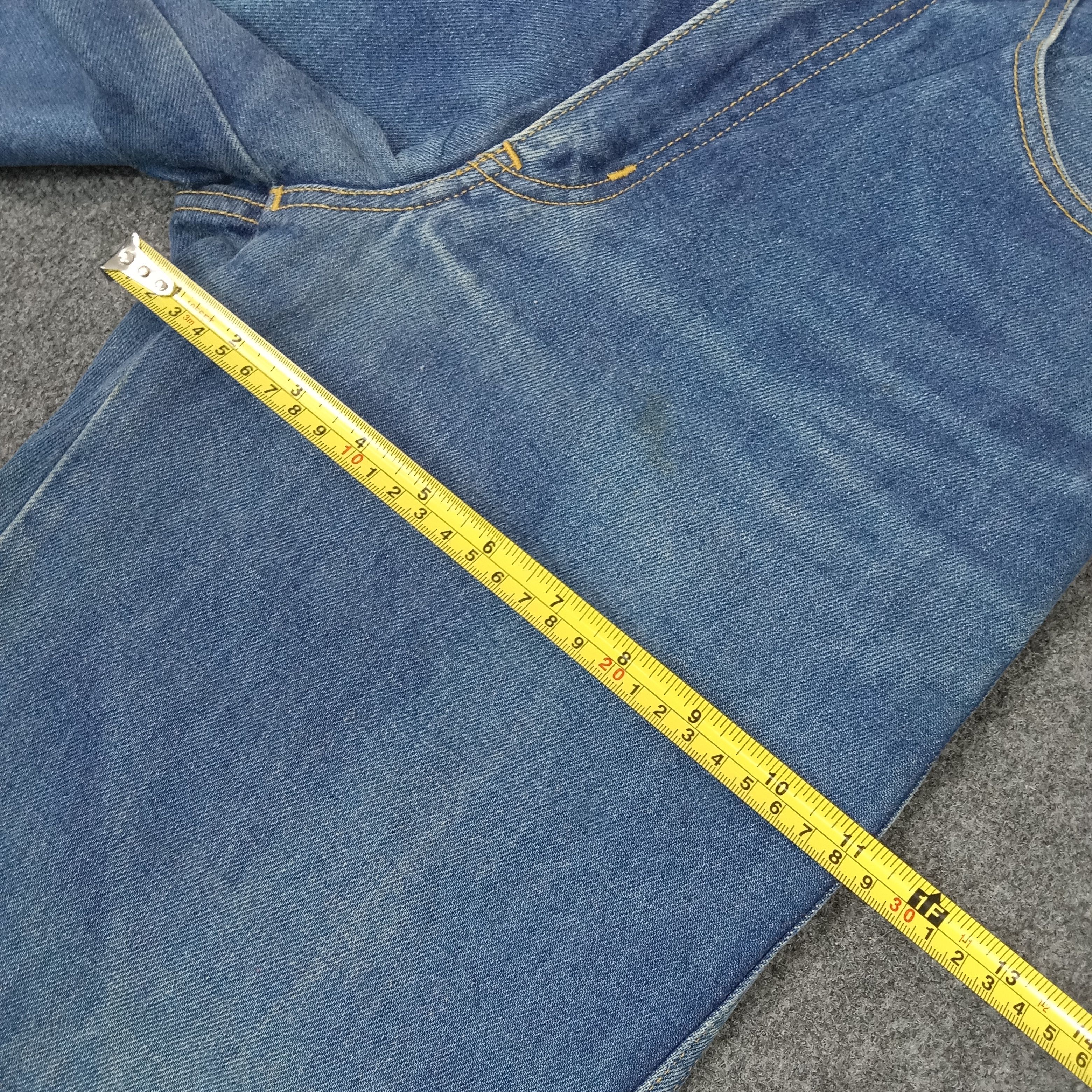 Vintage × Yves Saint Laurent Yves Saint Laurent Italian Brand Denim Jeans C217N7 Size US 26 / EU 42 - 11 Thumbnail