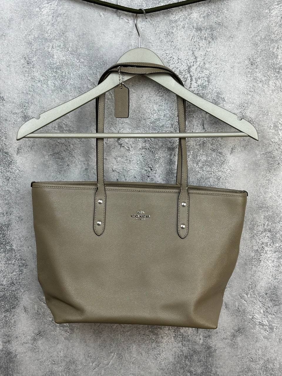 Coach Coach City Tote Bag Pebbled Leather Shoulder Handbag Size ONE SIZE - 1 Thumbnail
